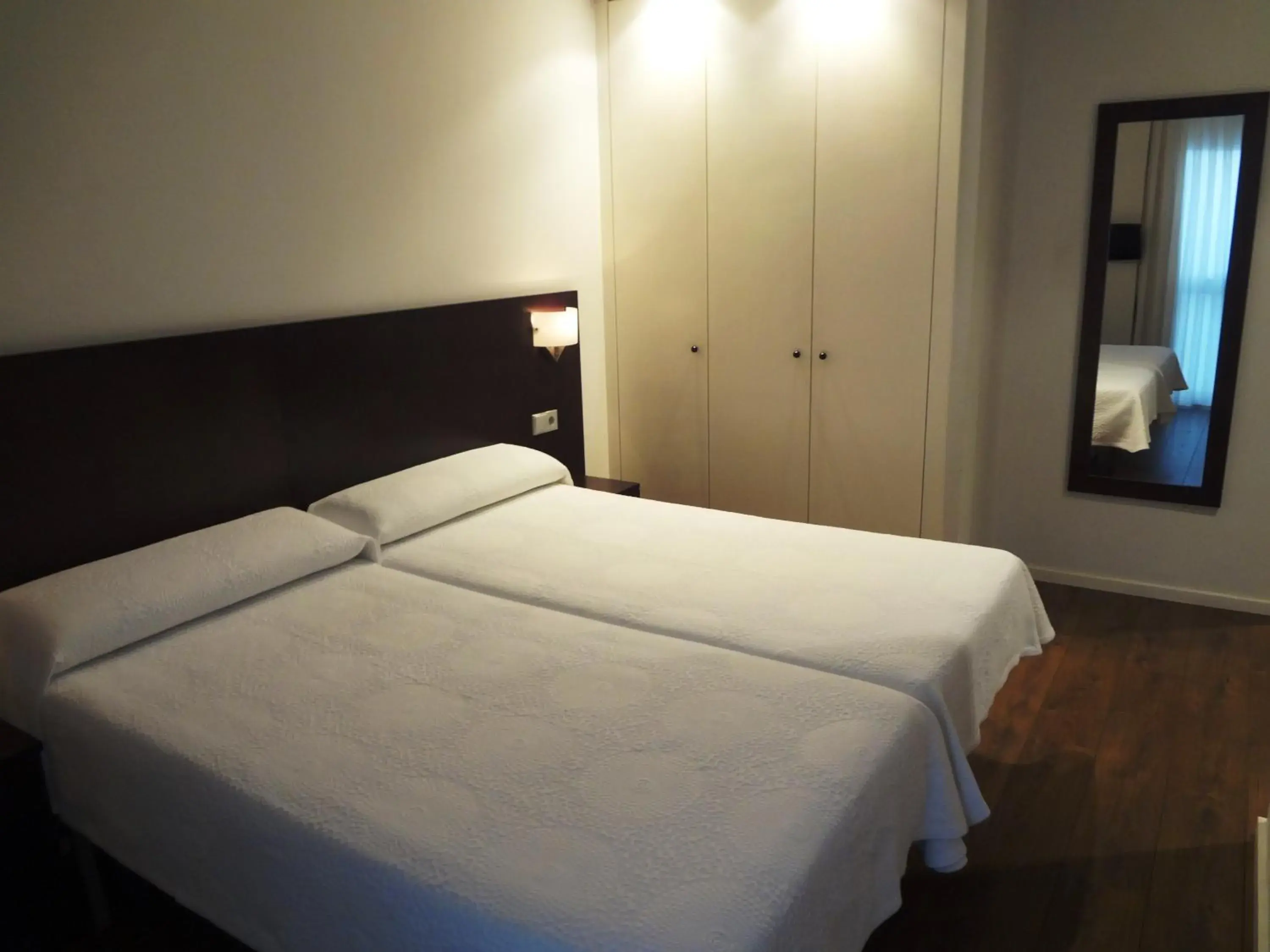 Double or Twin Room in Hotel Irixo Double or Twin Room in Hotel Irixo