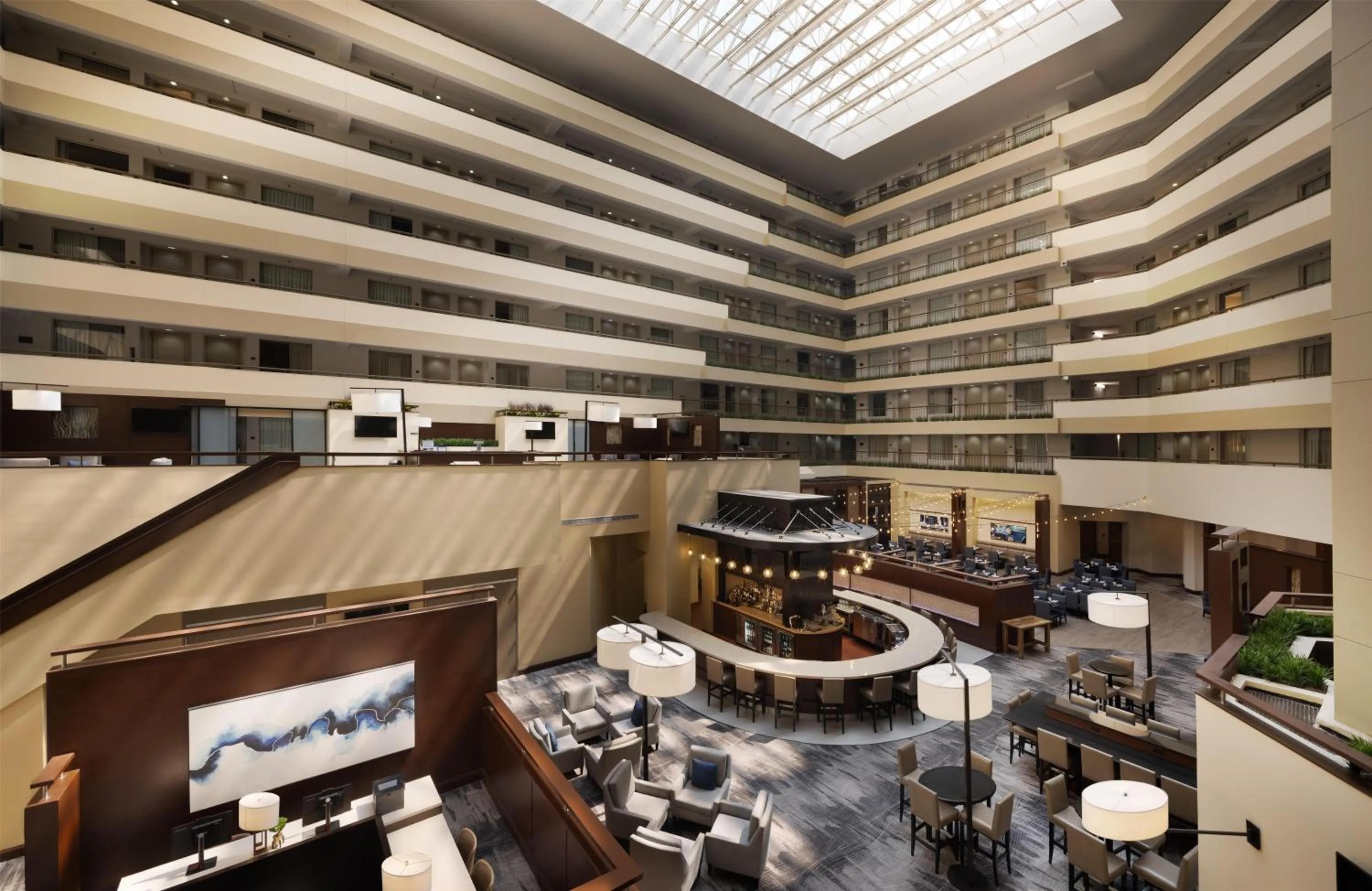 Lobby or reception in Embassy Suites by Hilton Detroit Troy Auburn Hills