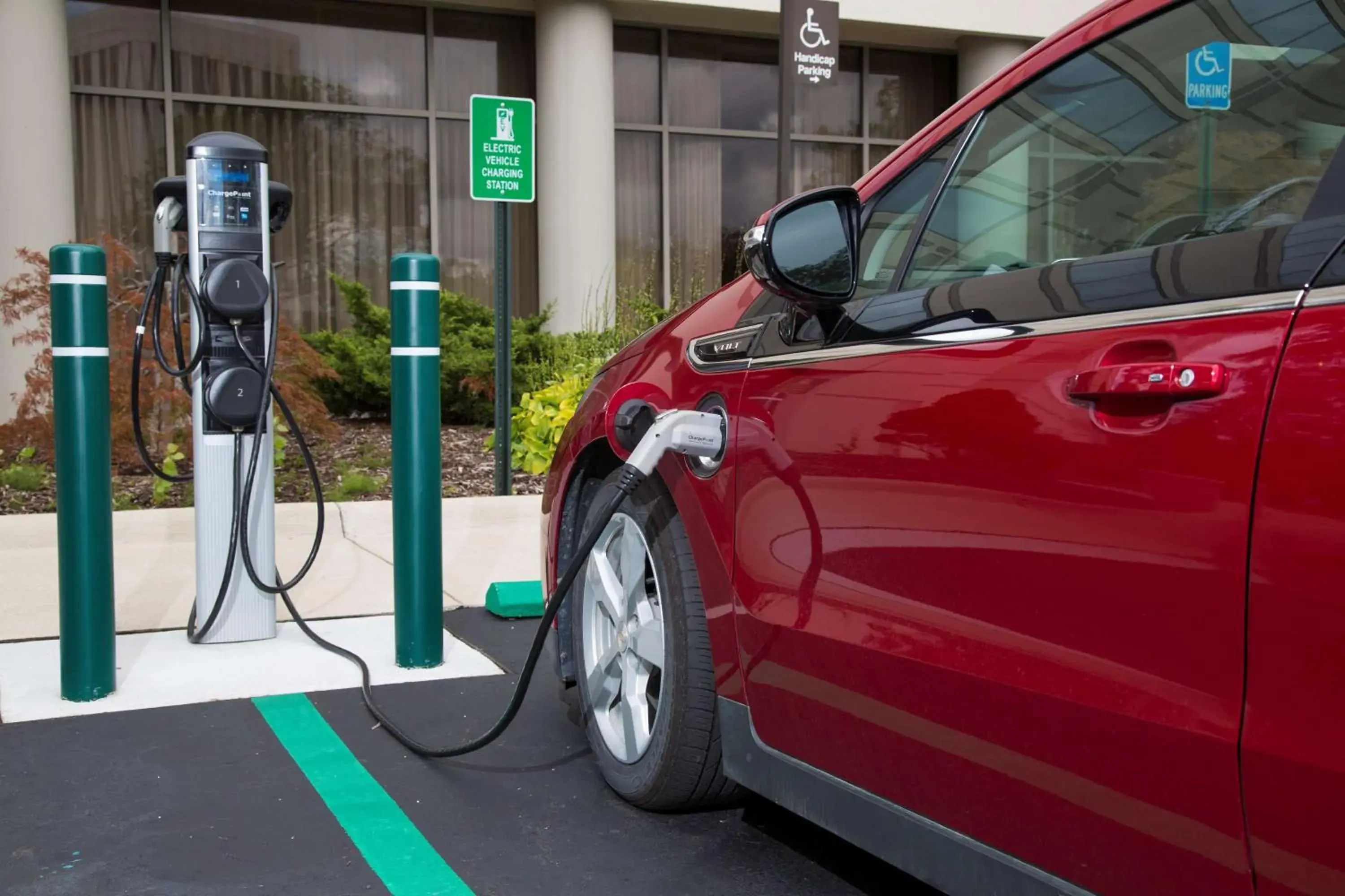 Property building in Embassy Suites by Hilton Detroit Troy Auburn Hills Property building in Embassy Suites by Hilton Detroit Troy Auburn Hills