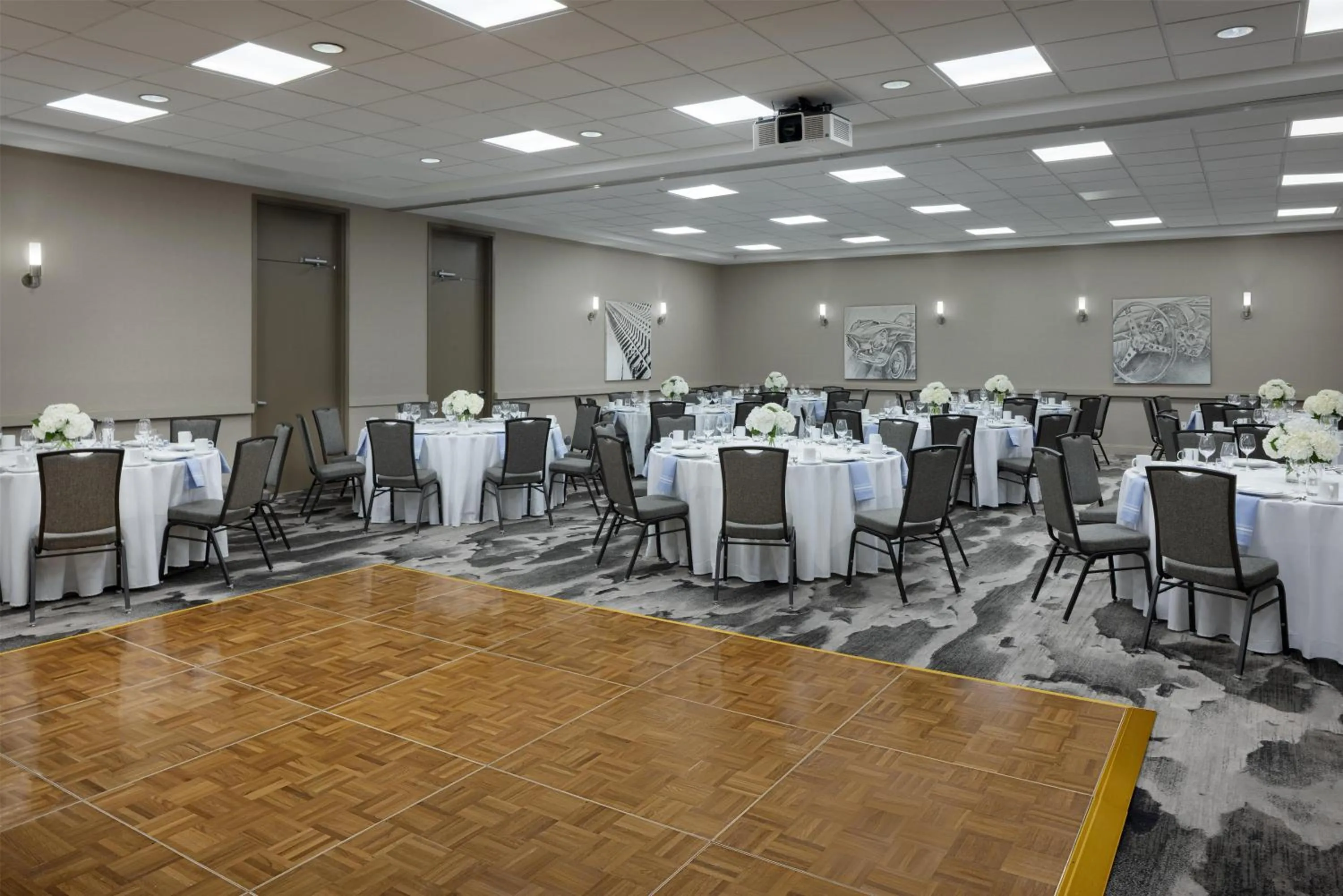 Meeting/conference room in Embassy Suites by Hilton Detroit Troy Auburn Hills