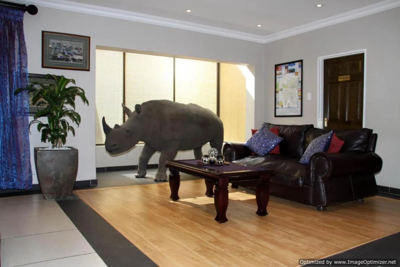 Lobby or reception in Bains Lodge - Sustainable Electricity