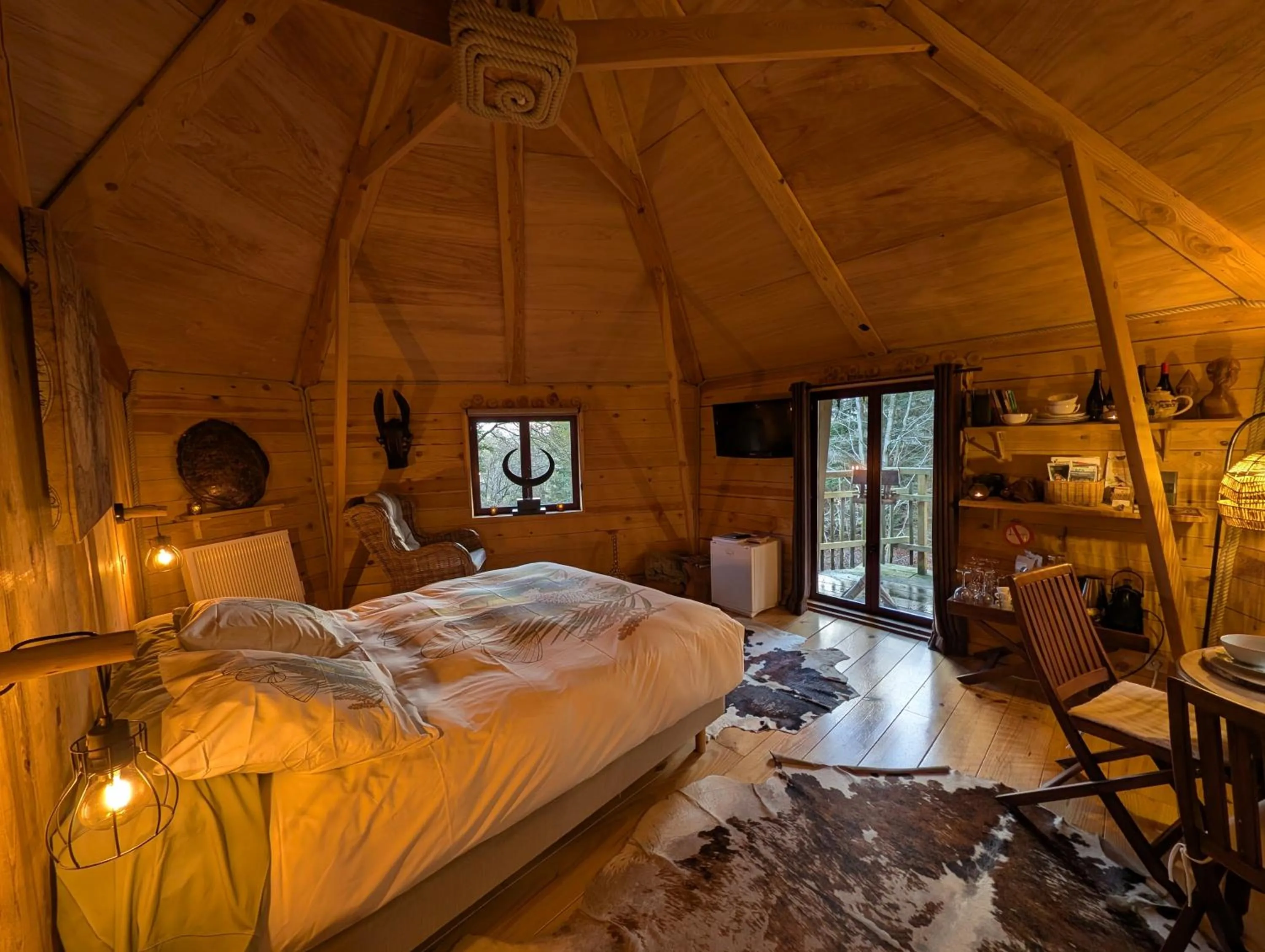 Bed in B&B La Cabane du Bois Dormant