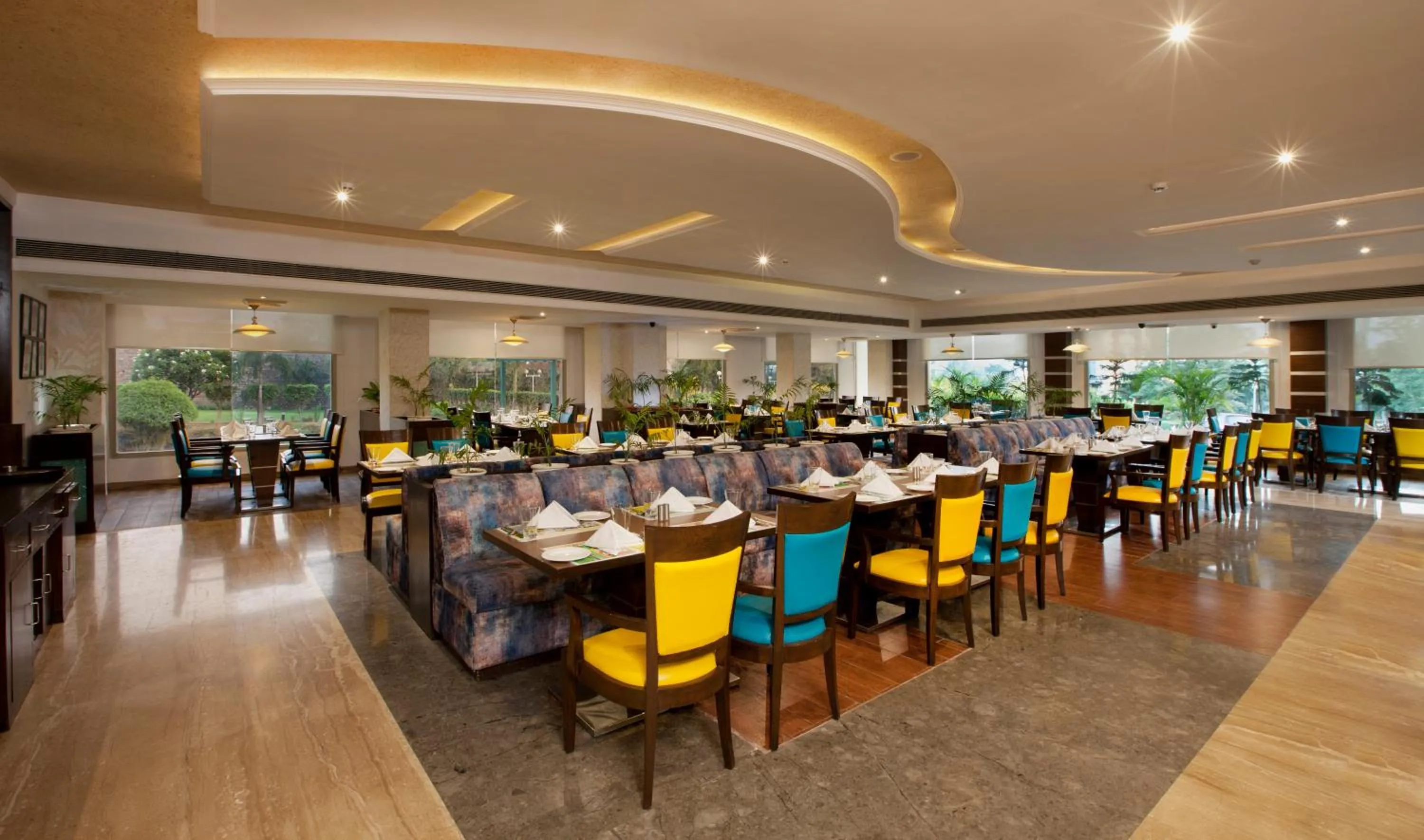 Breakfast in Lemon Tree Hotel Baddi