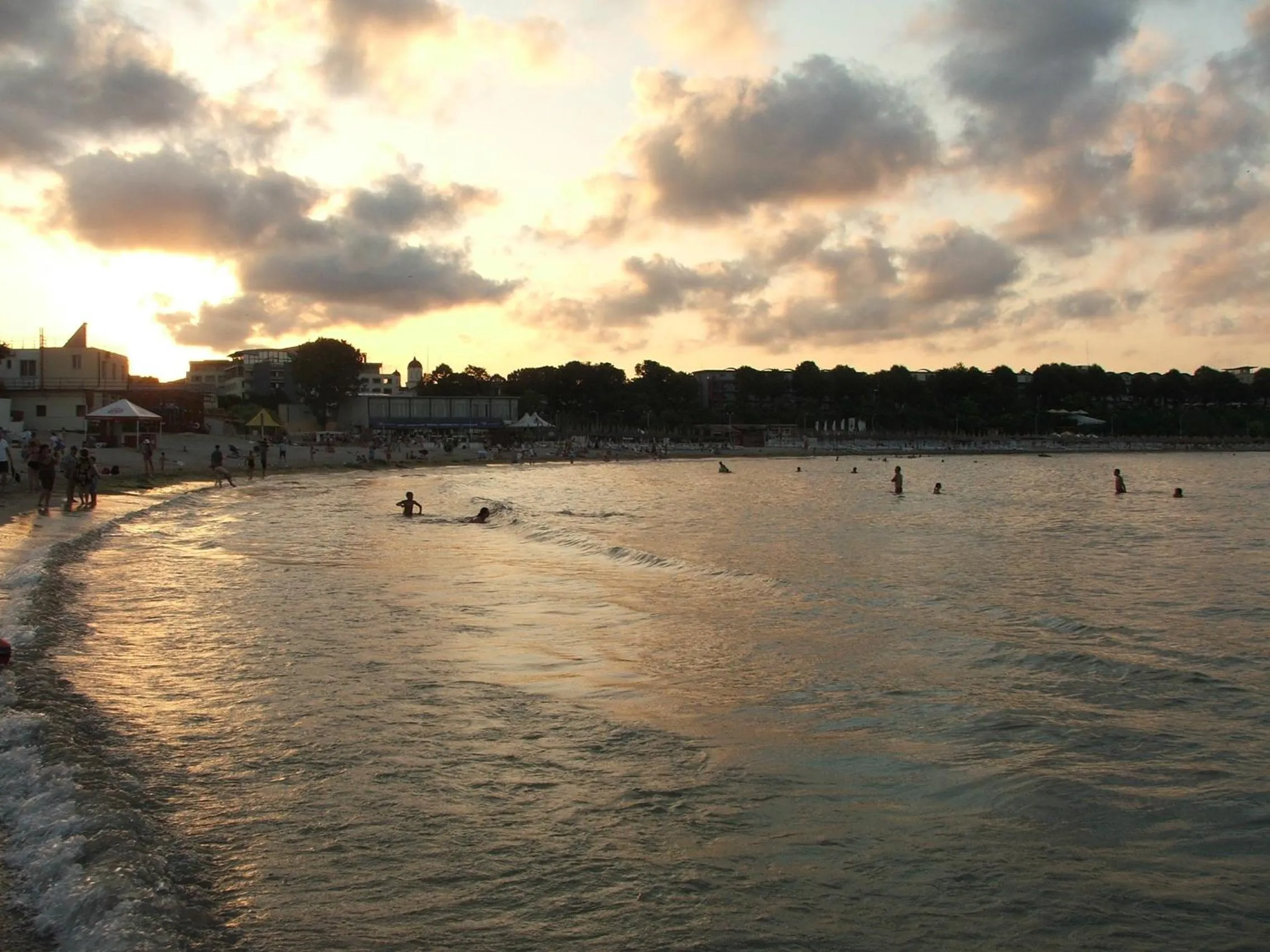 Neighbourhood in Villa Casafina Serviced Apartments