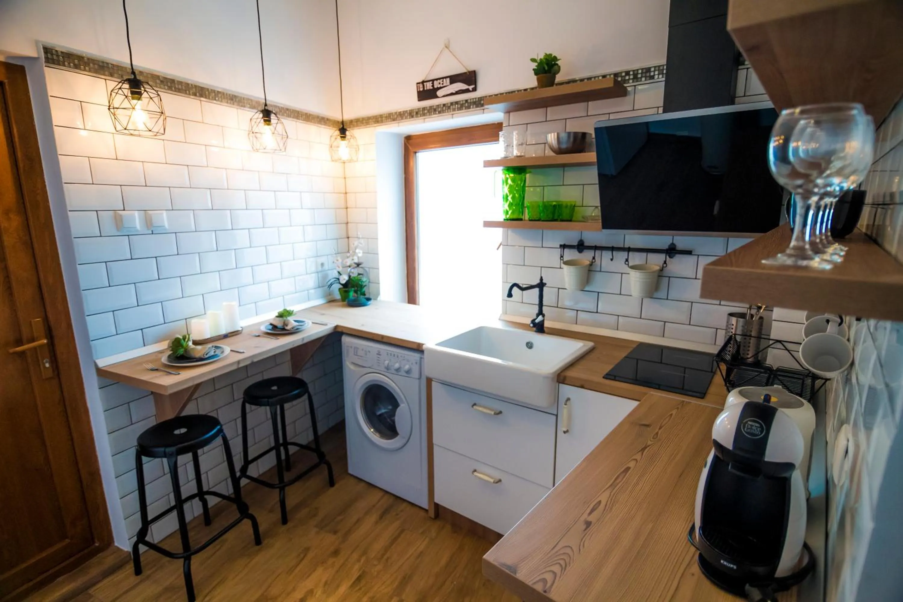 Kitchen or kitchenette in Villa Casafina Serviced Apartments