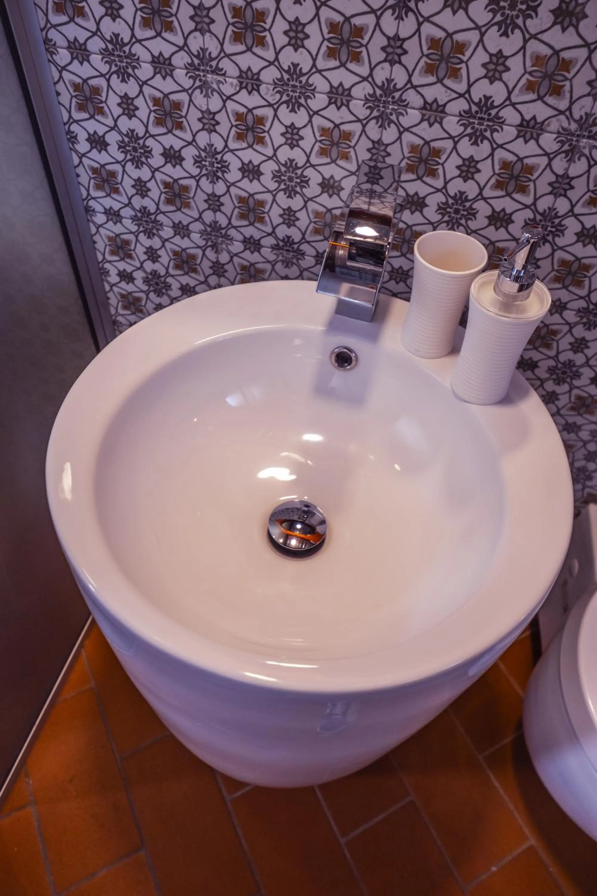 Bathroom in Foresteria Bergamo Bella B&B