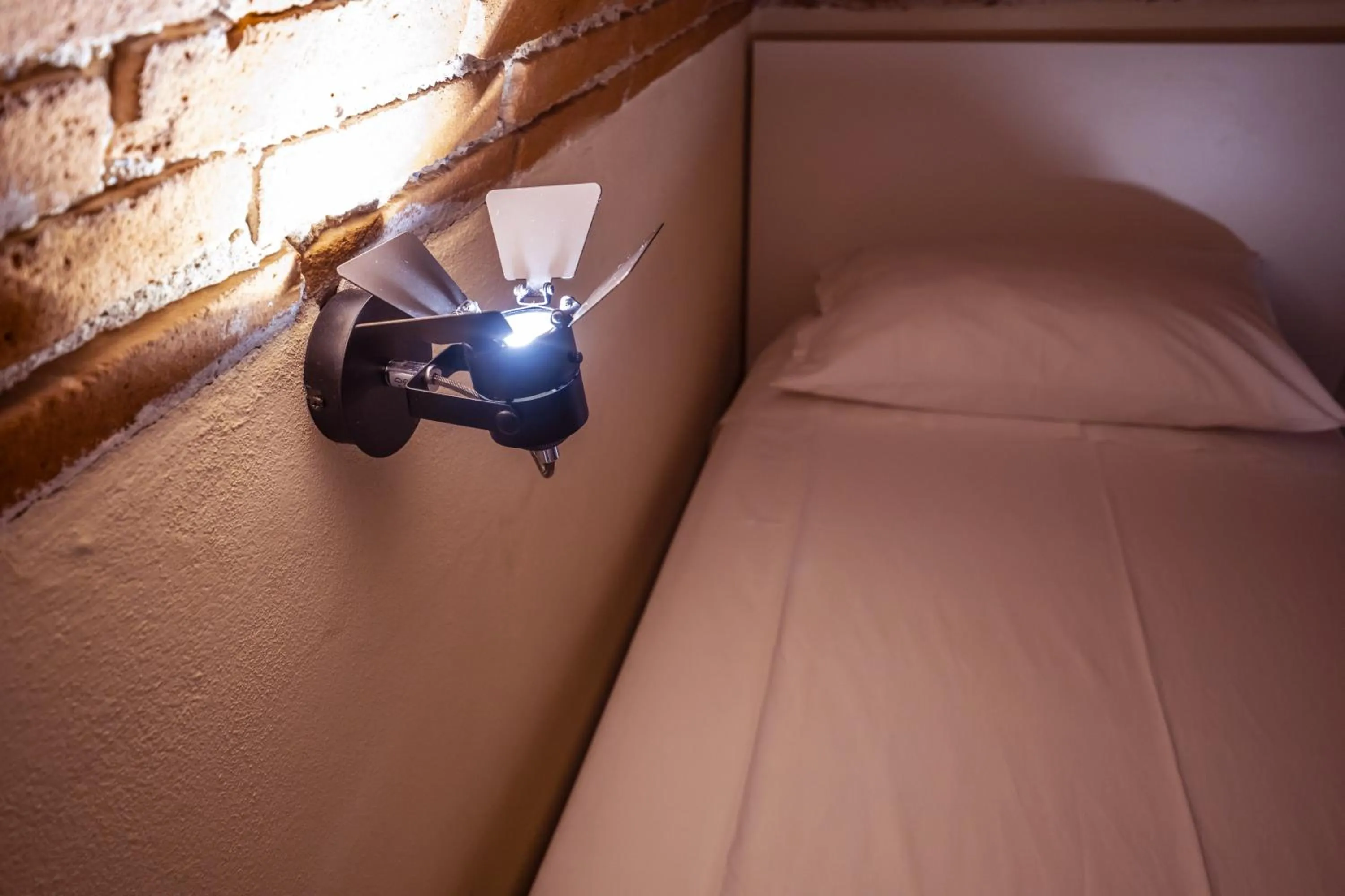 Bed in Foresteria Bergamo Bella B&B