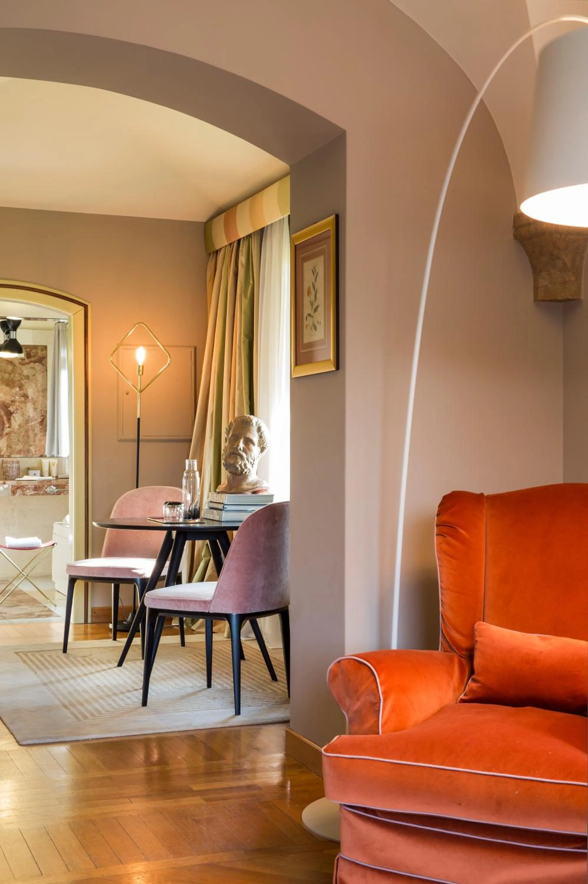 Seating area in L'Albereta Relais & Chateaux