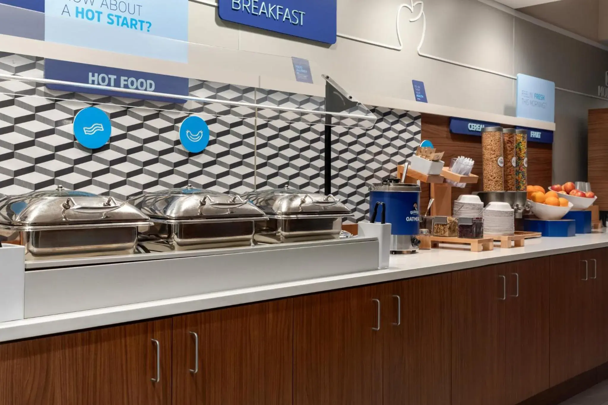 Food and drinks in Holiday Inn Express Painted Post by IHG Food and drinks in Holiday Inn Express Painted Post by IHG