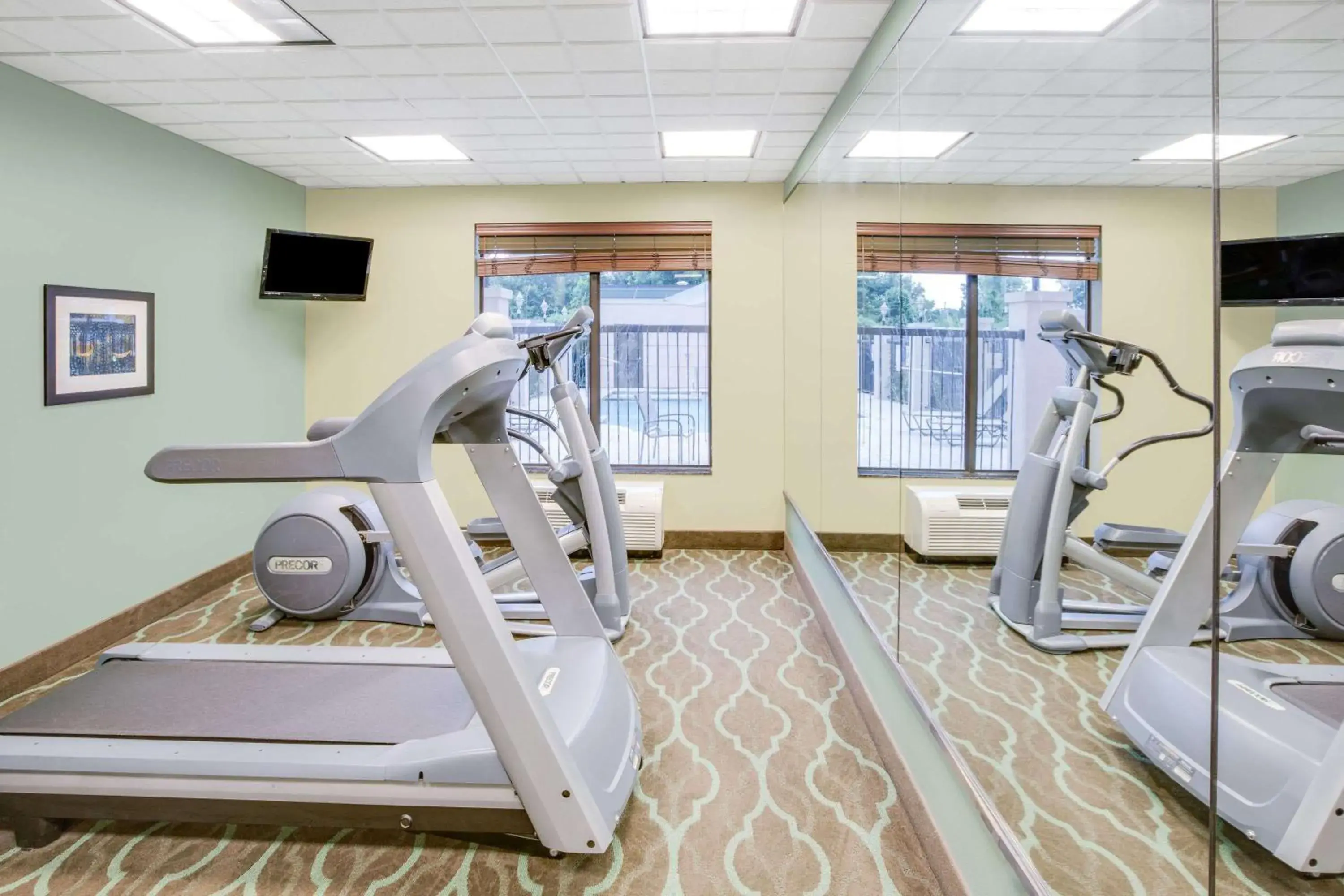 Fitness centre/facilities in Wingate by Wyndham Bossier City Fitness centre/facilities in Wingate by Wyndham Bossier City