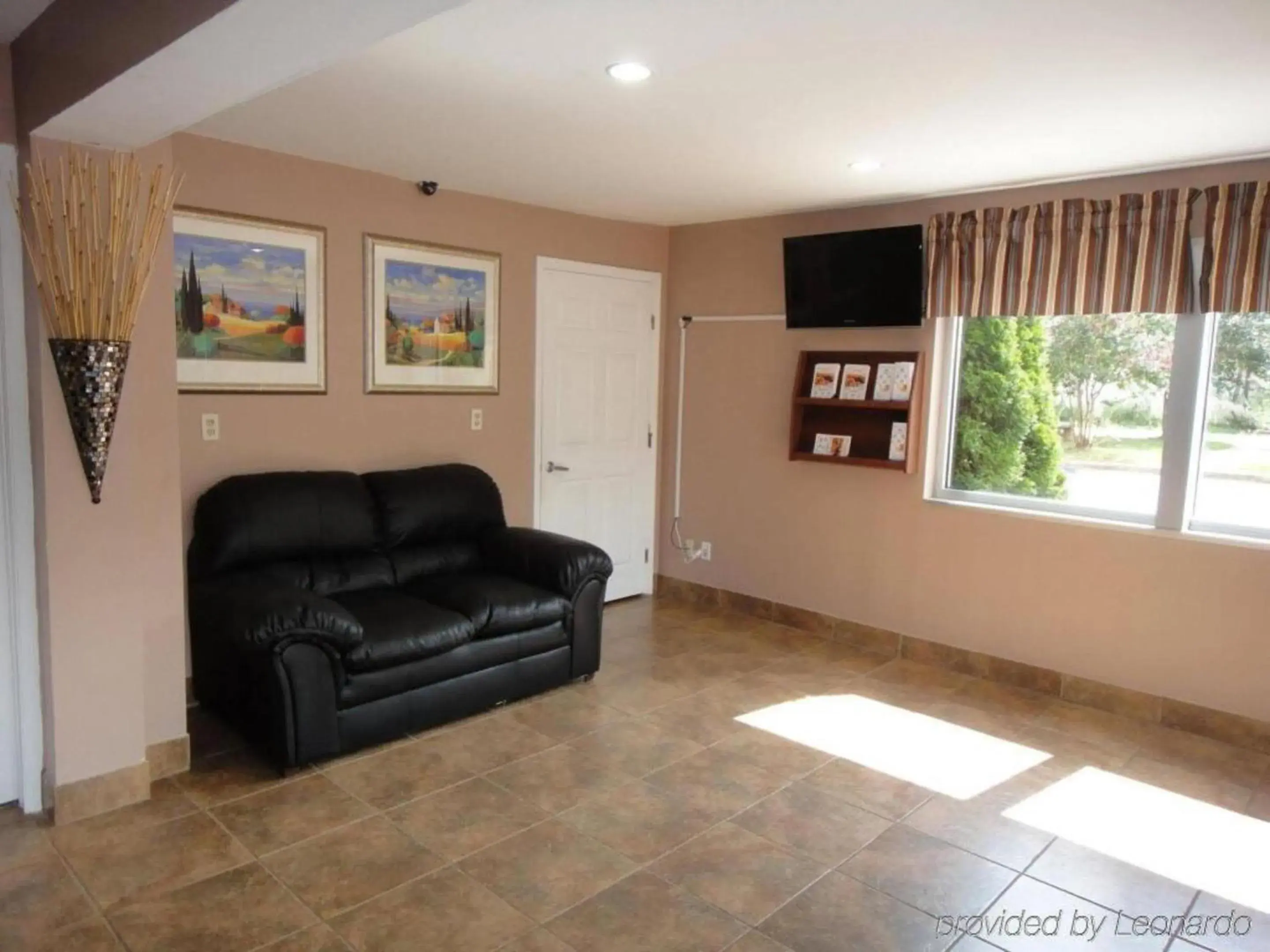 Lobby or reception in Motel 6-Richmond, VA - Midlothian Turnpike Lobby or reception in Motel 6-Richmond, VA - Midlothian Turnpike