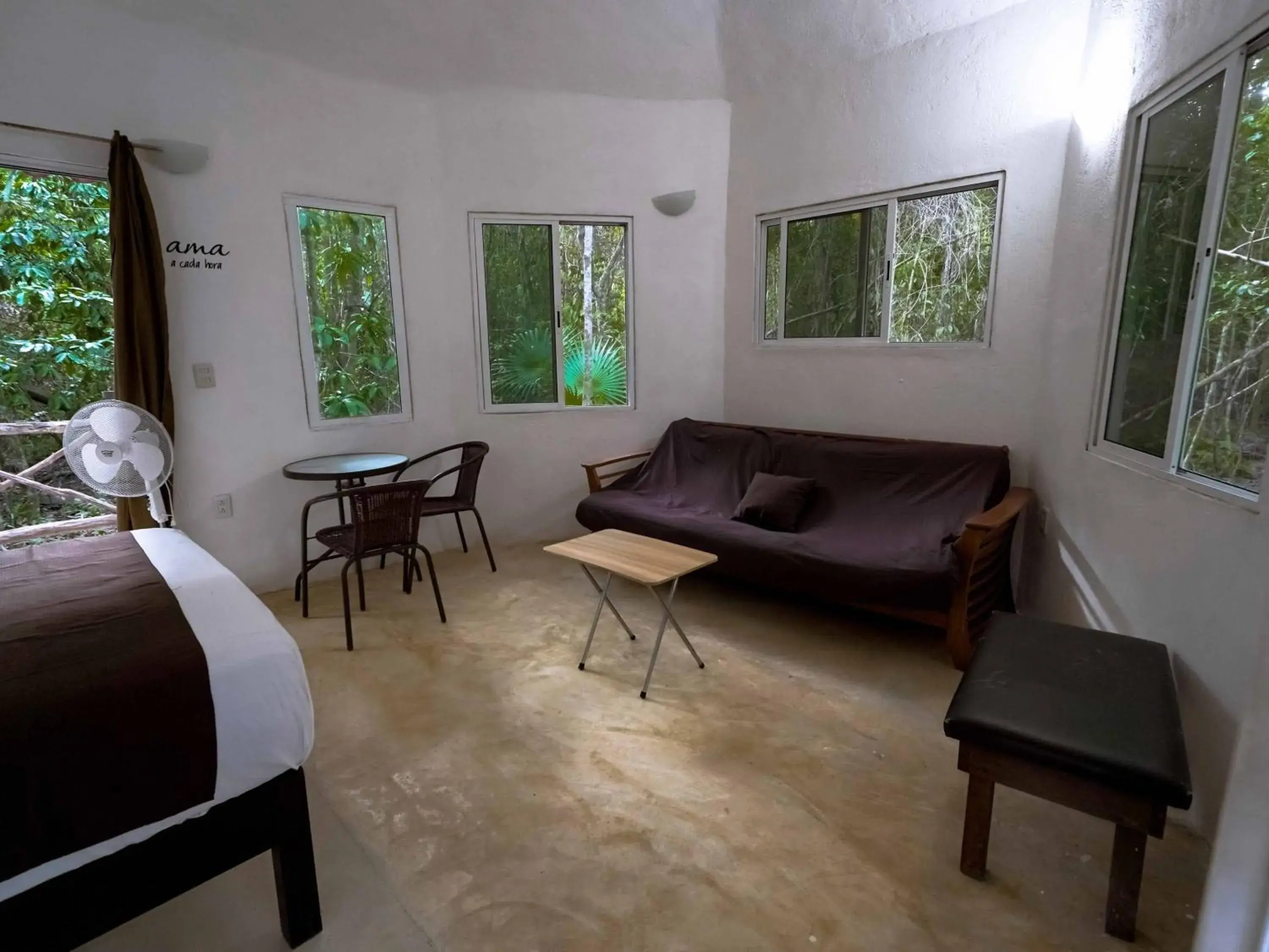 Queen Room in Jolie Jungle Eco Hotel Queen Room in Jolie Jungle Eco Hotel