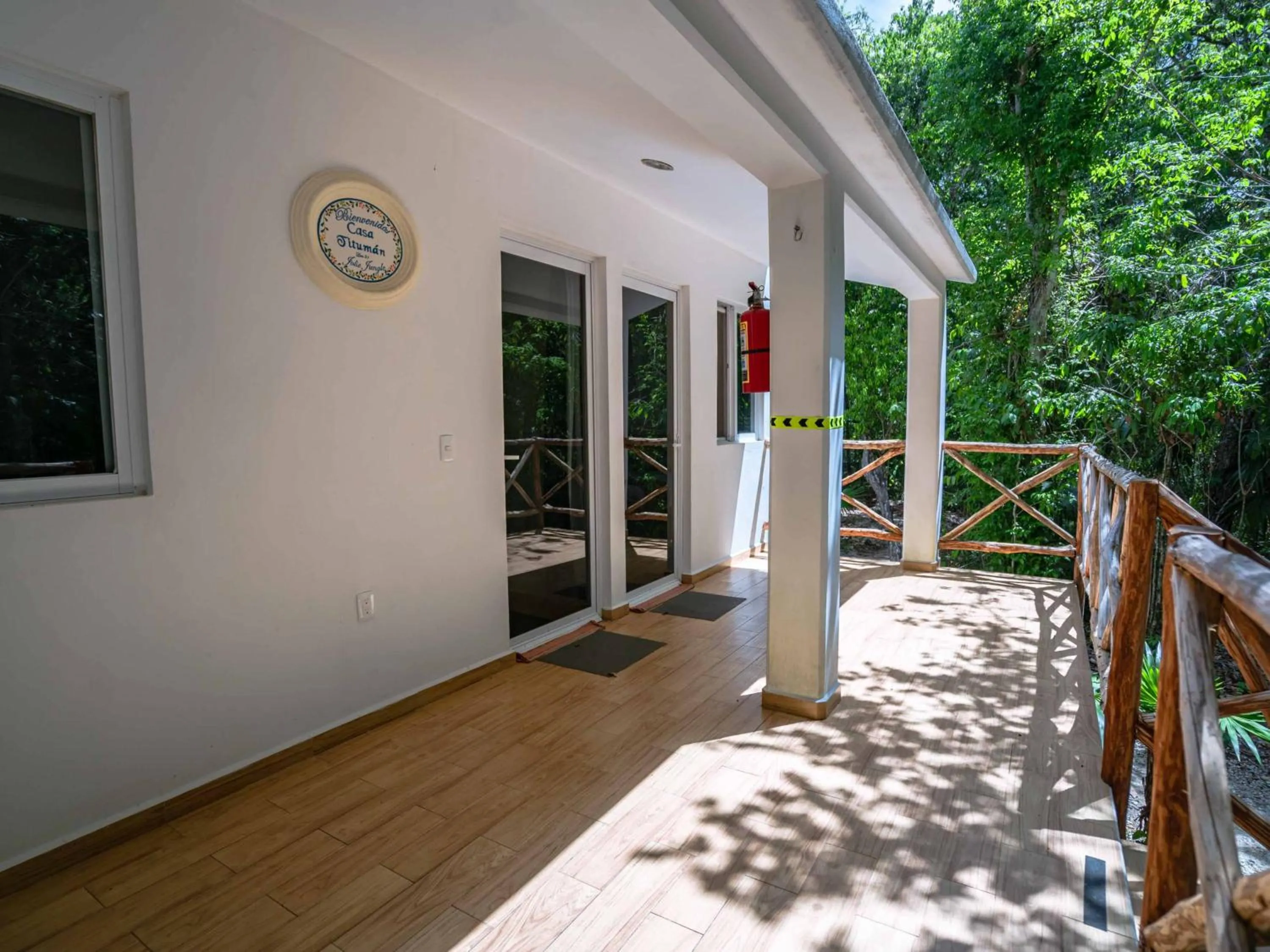 Balcony/Terrace in Jolie Jungle Eco Hotel