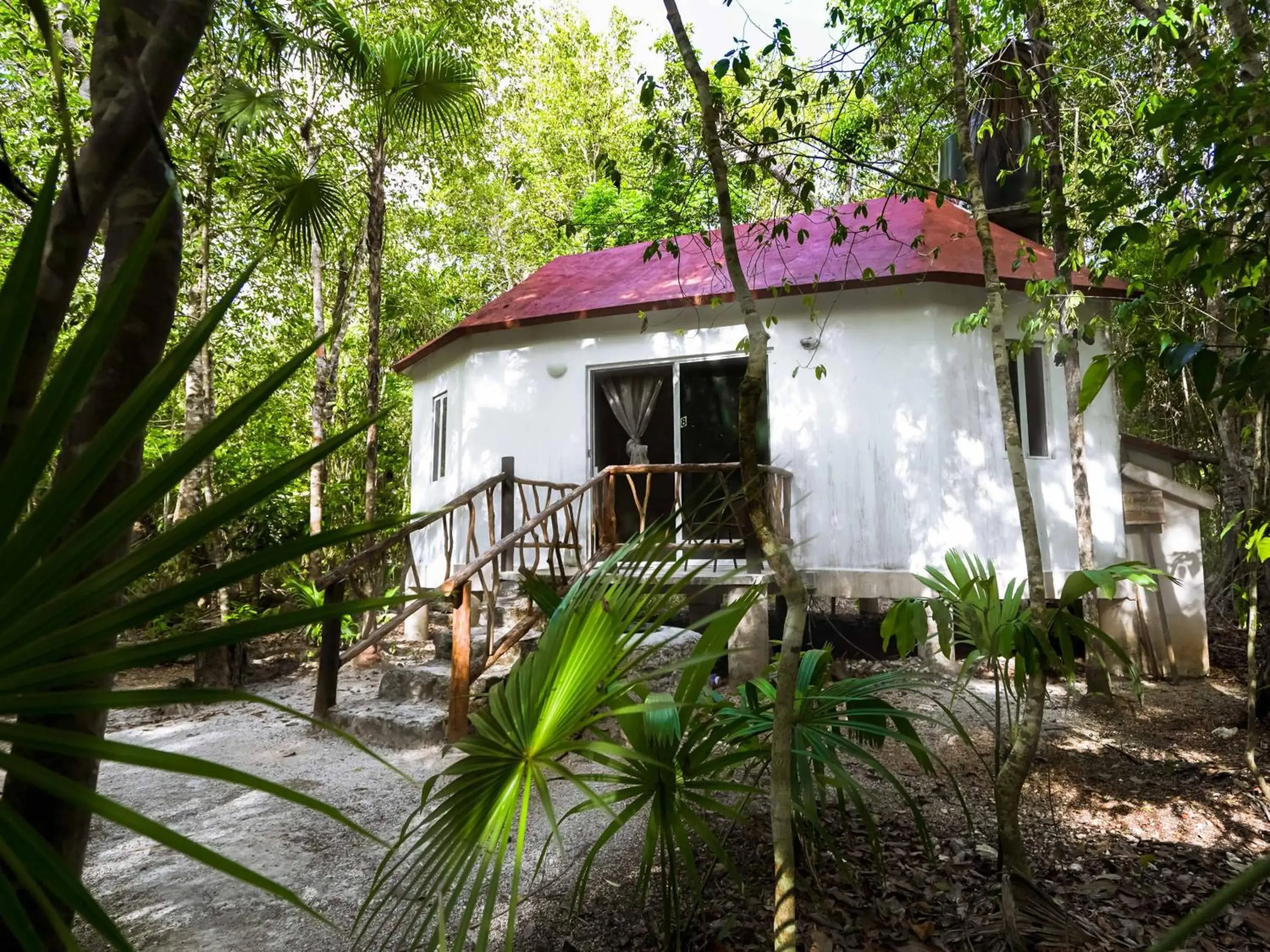 Property building in Jolie Jungle Eco Hotel Property building in Jolie Jungle Eco Hotel