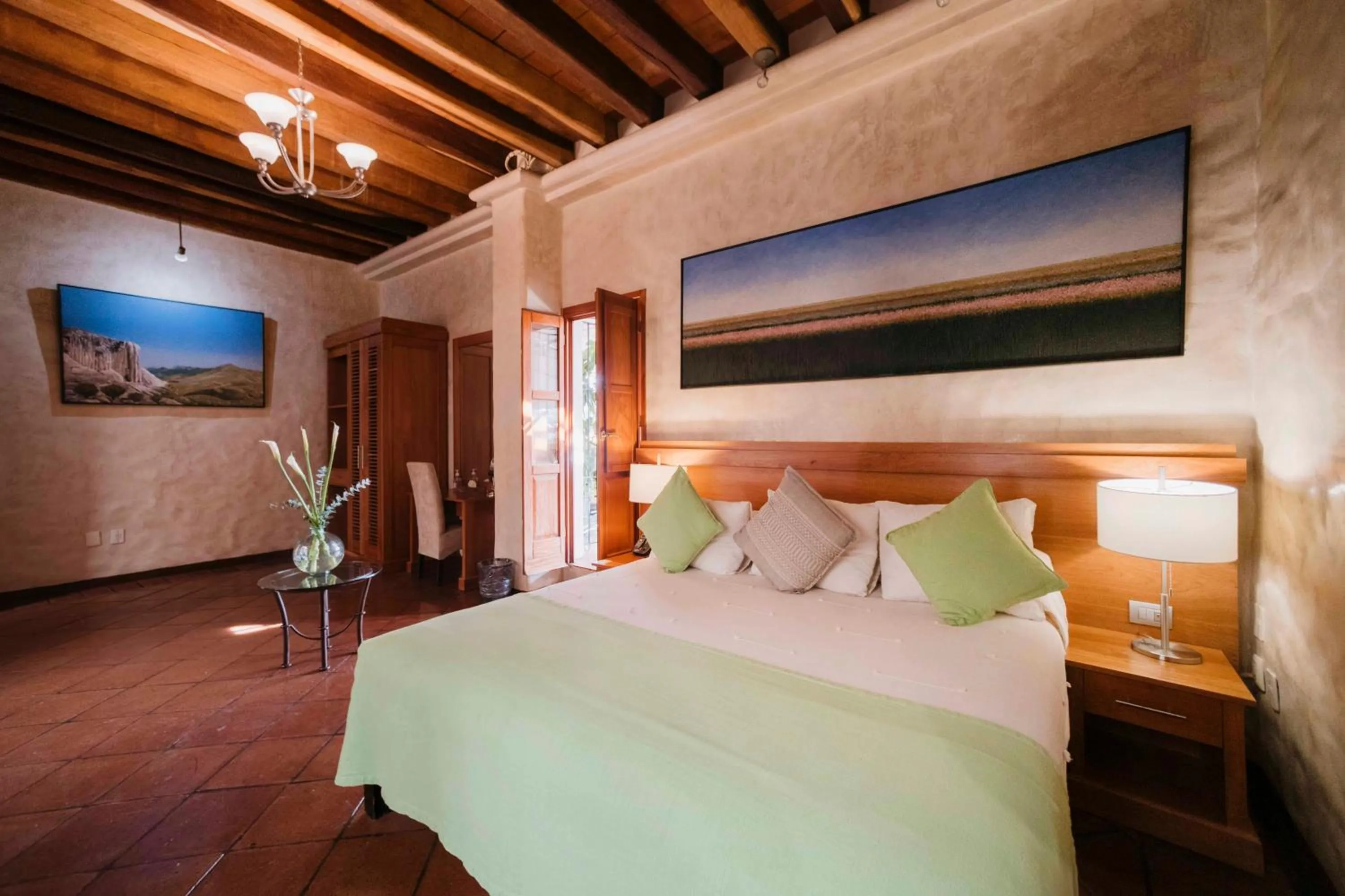 Photo of the whole room, Bed in Hotel Boutique Casa Catrina