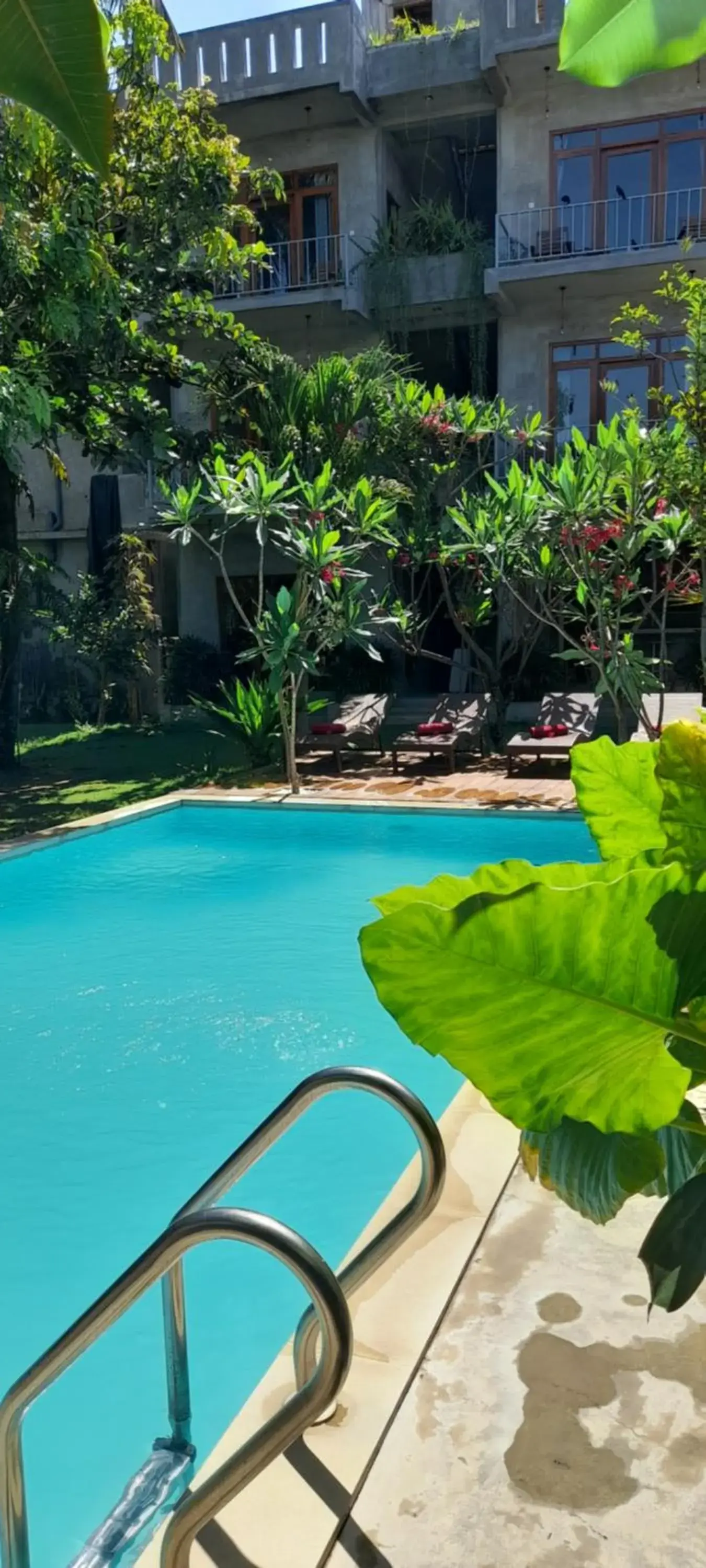 Swimming pool in Surf Gangs Arugambay Swimming pool in Surf Gangs Arugambay