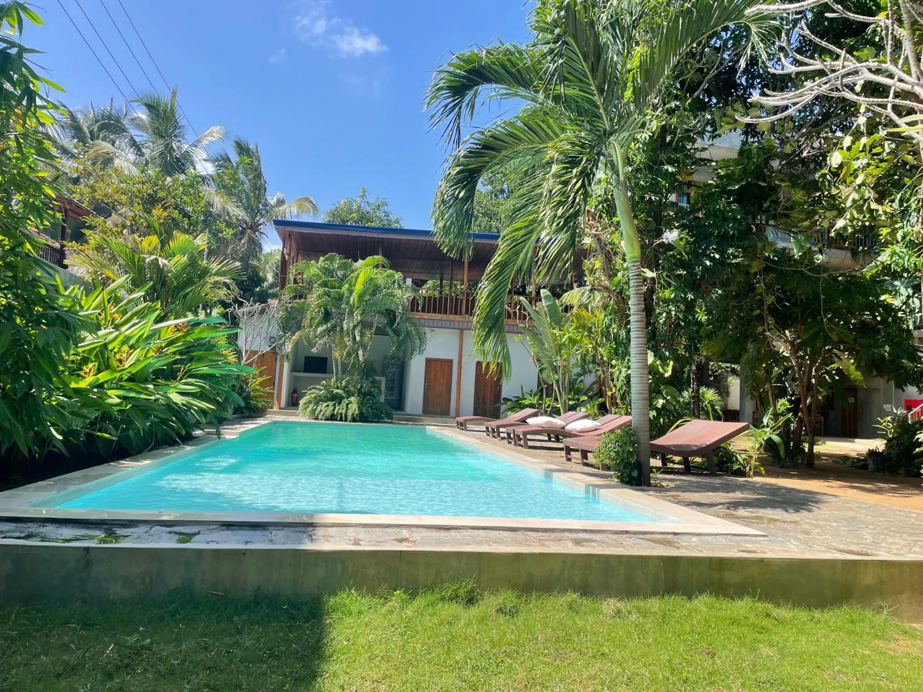 Property building in Surf Gangs Arugambay