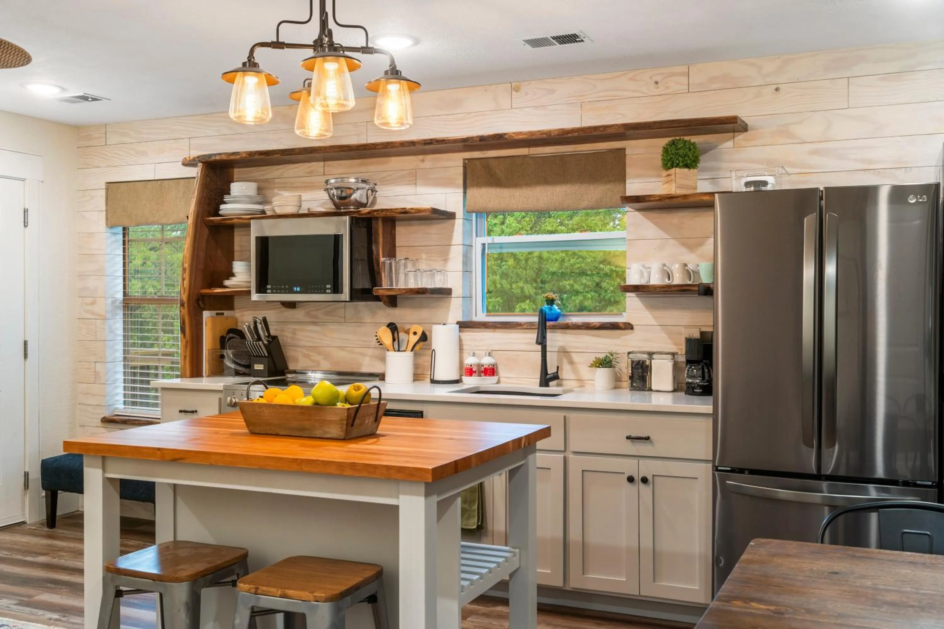 kitchen in Autumn Creek Branson