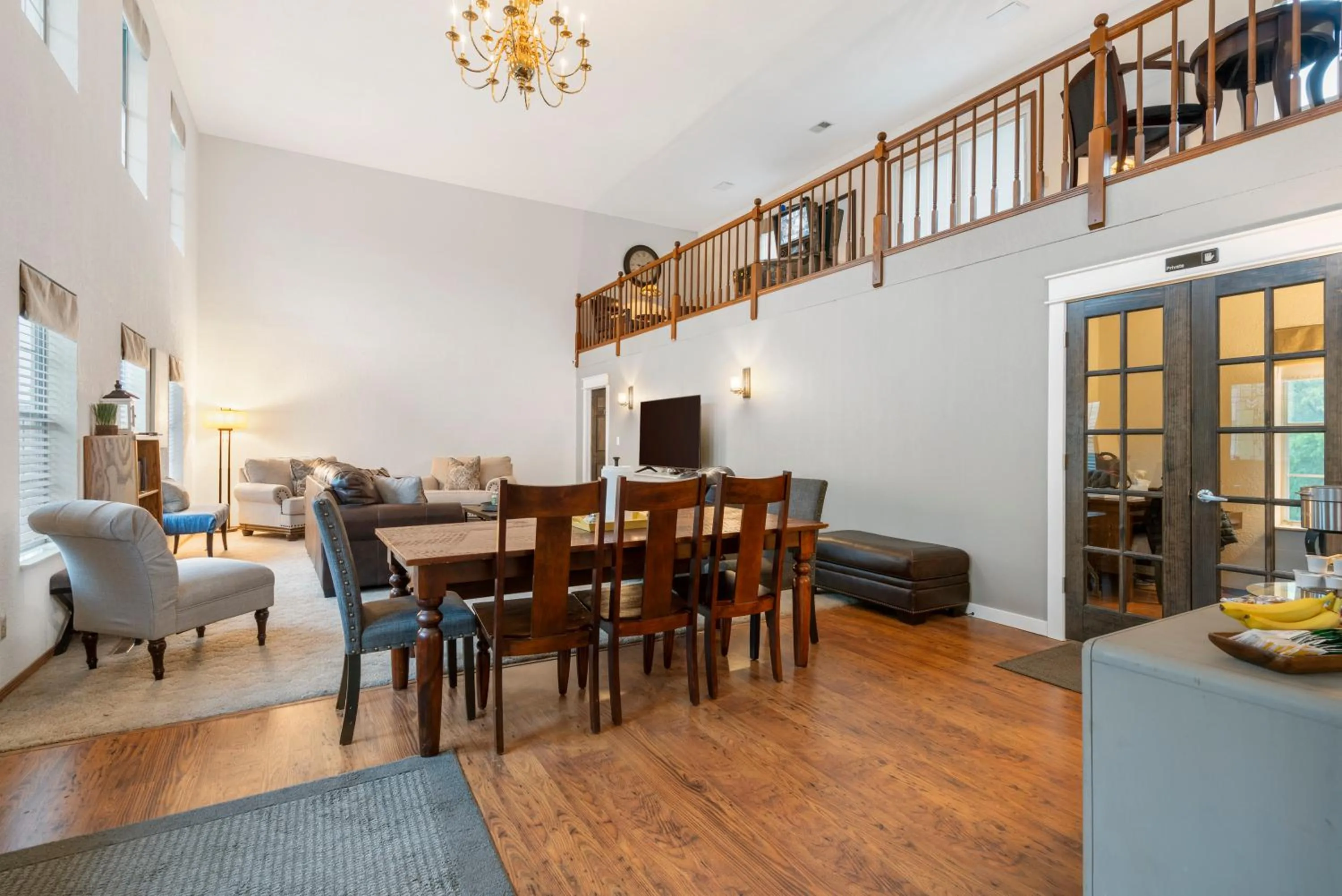 Communal lounge/ TV room in Autumn Creek Branson