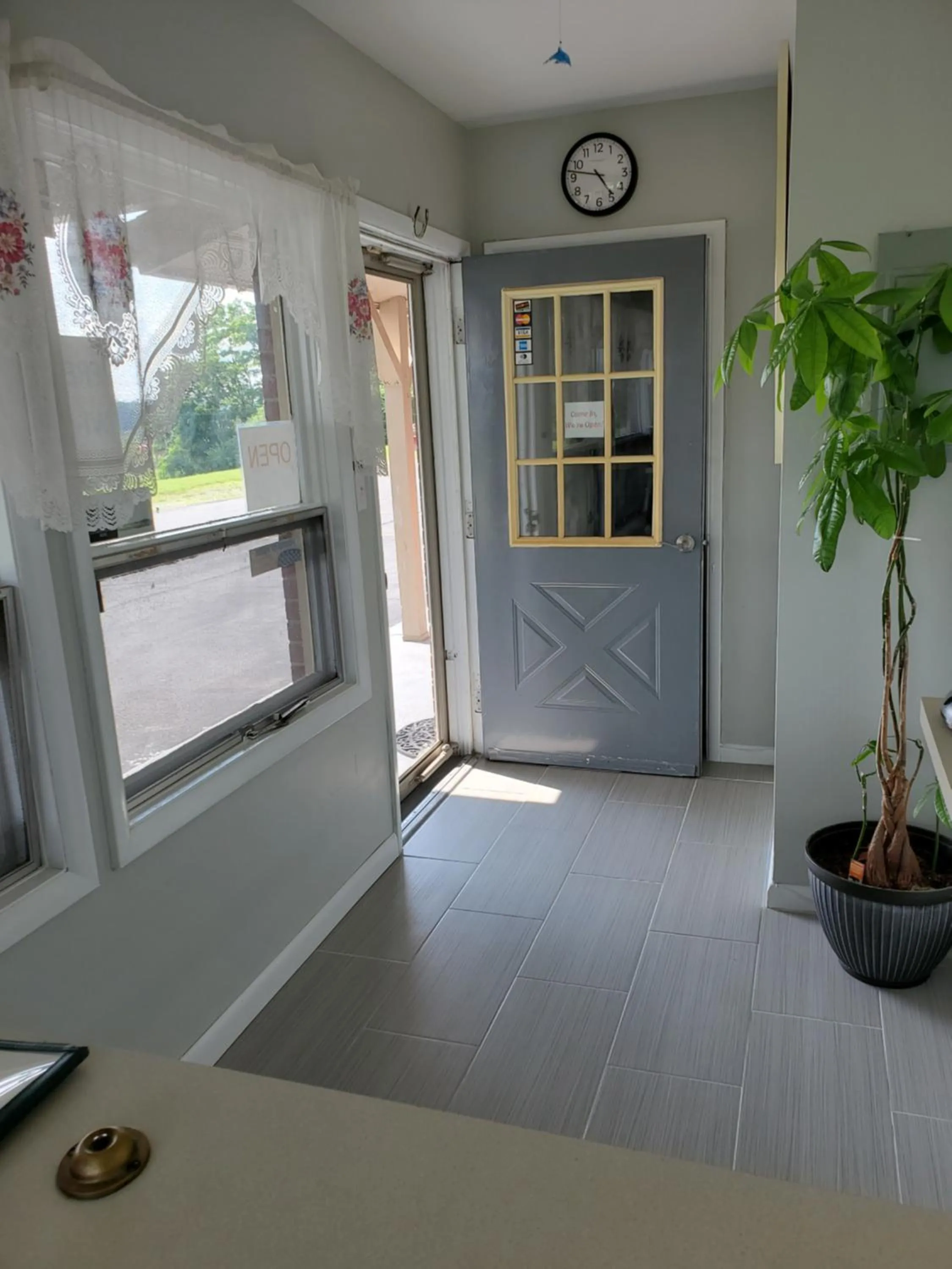 Lobby or reception in Dollar Inn