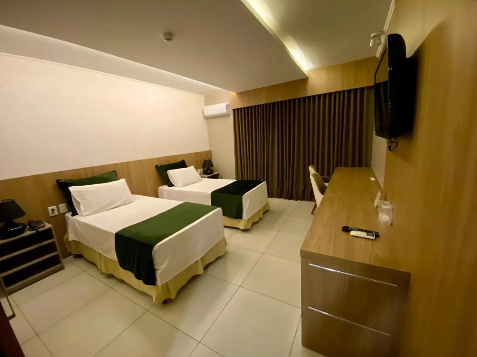 Luxury Twin Room in Hotel Águas Claras Luxury Twin Room in Hotel Águas Claras