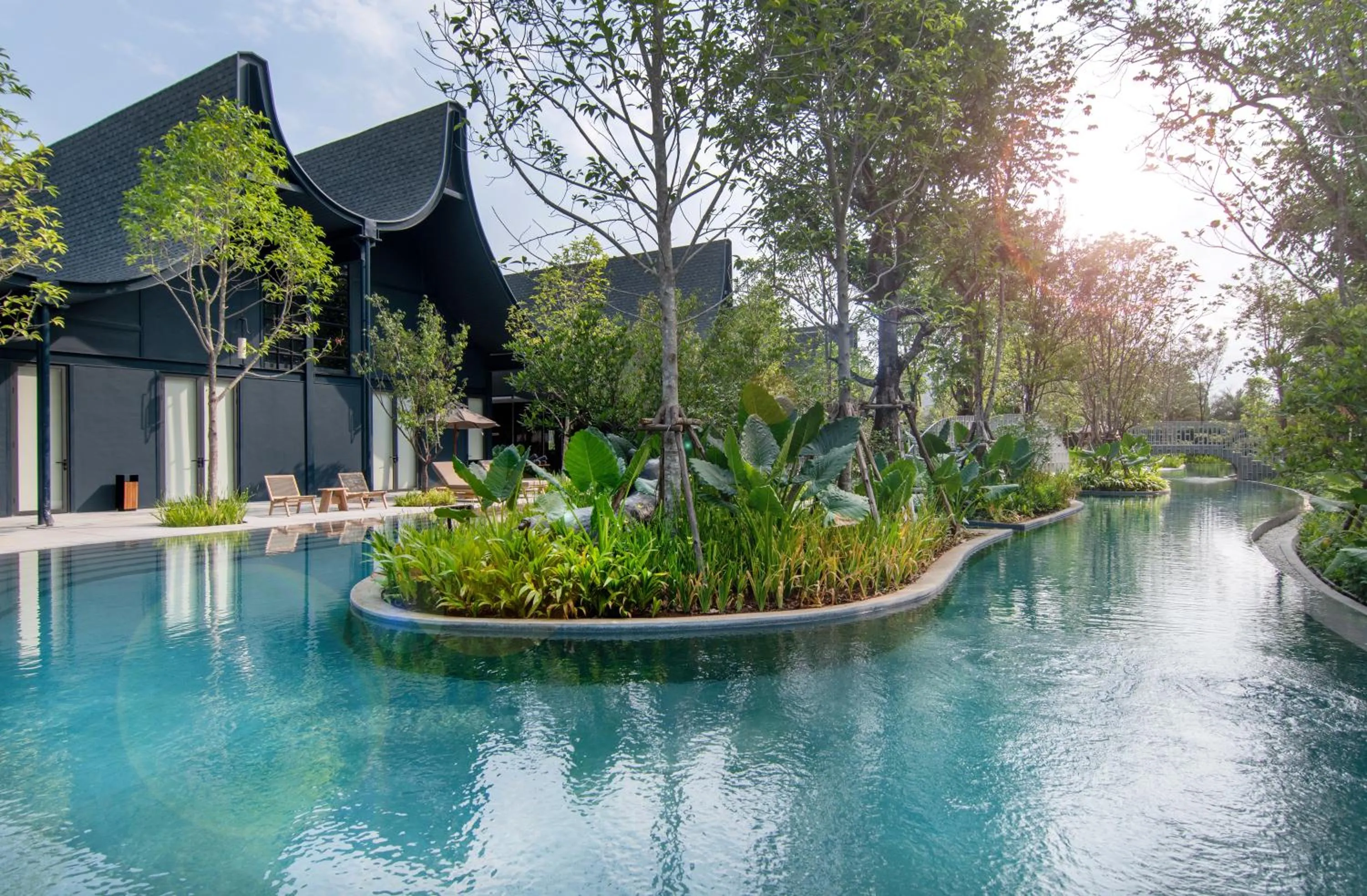 Swimming pool in Hotel Labaris Khao Yai