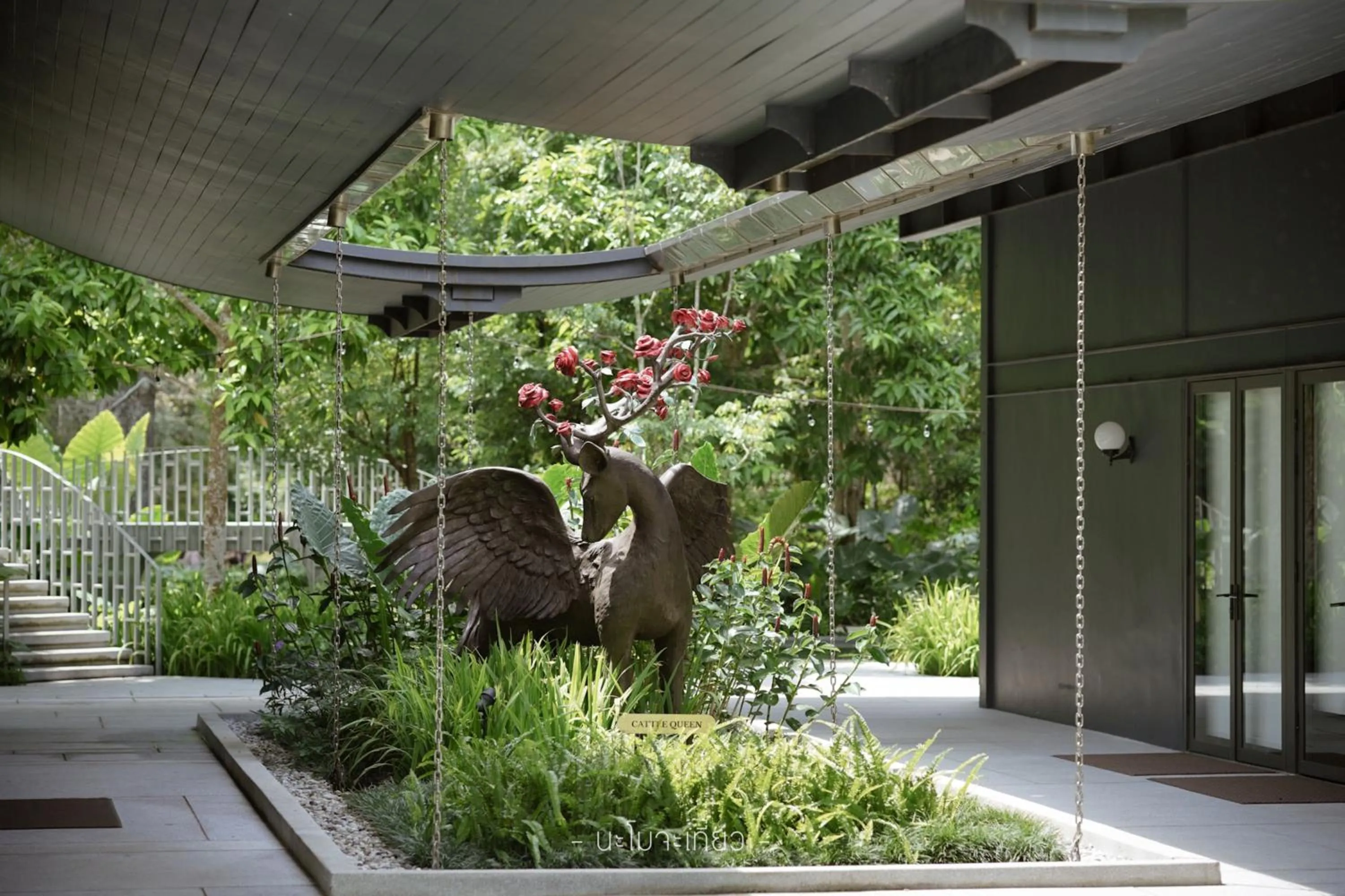 Restaurant/places to eat in Hotel Labaris Khao Yai