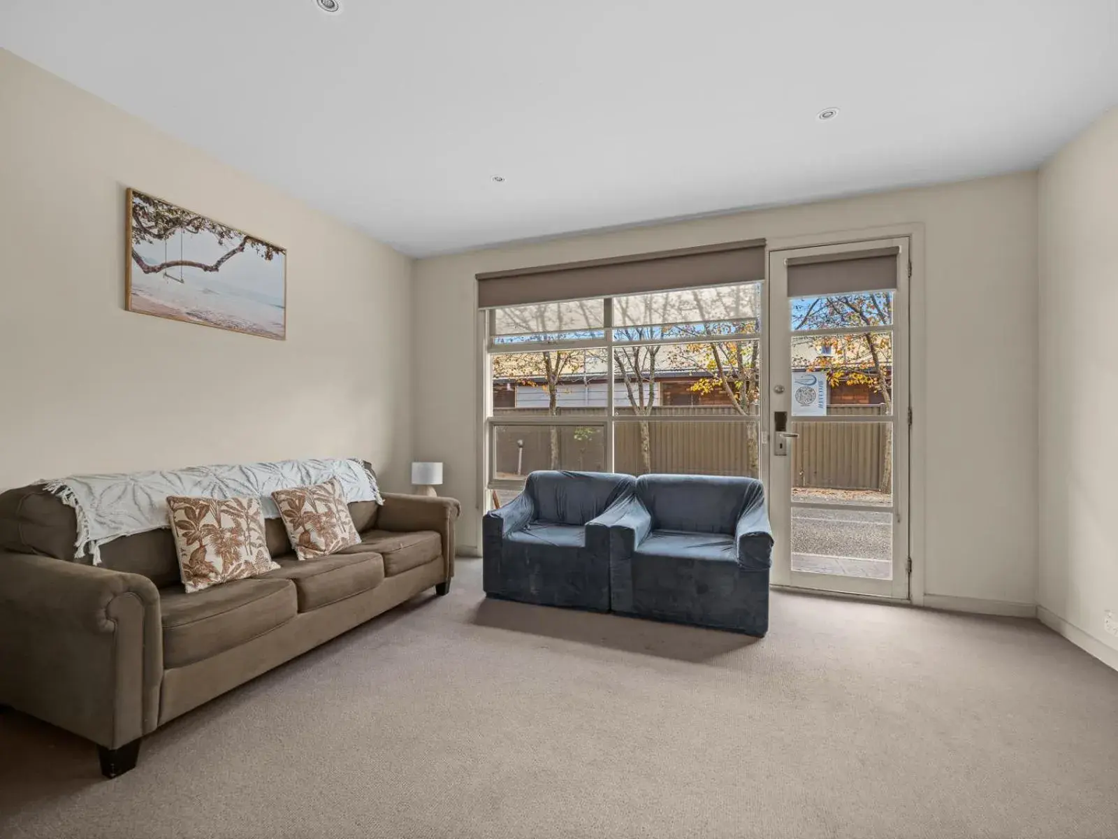 Deluxe Two-Bedroom Apartment in Central Shepparton Apartments Deluxe Two-Bedroom Apartment in Central Shepparton Apartments