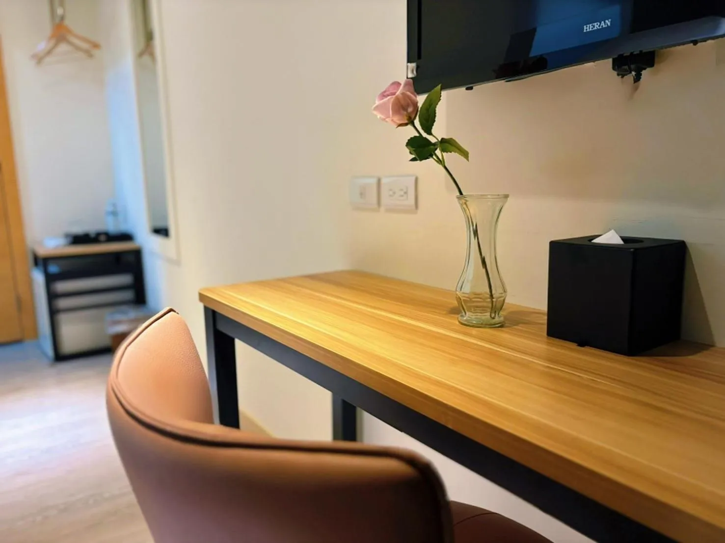 TV and multimedia in Wemeet Hotel Taipei