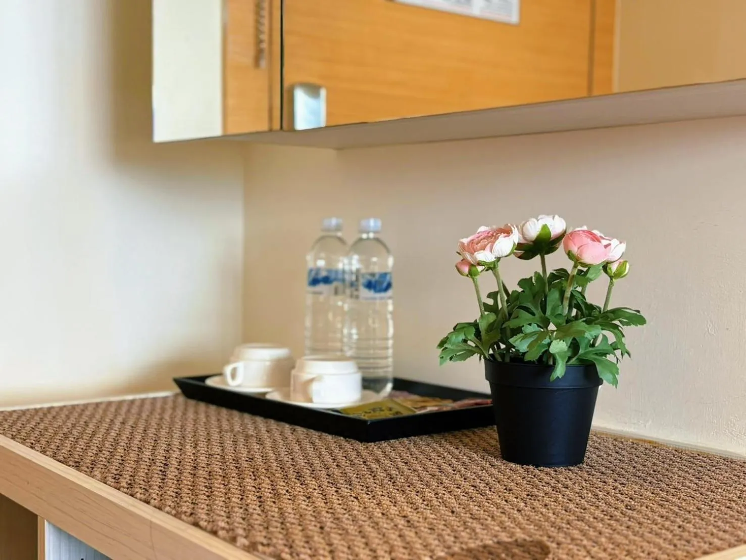 Kitchen or kitchenette in Wemeet Hotel Taipei