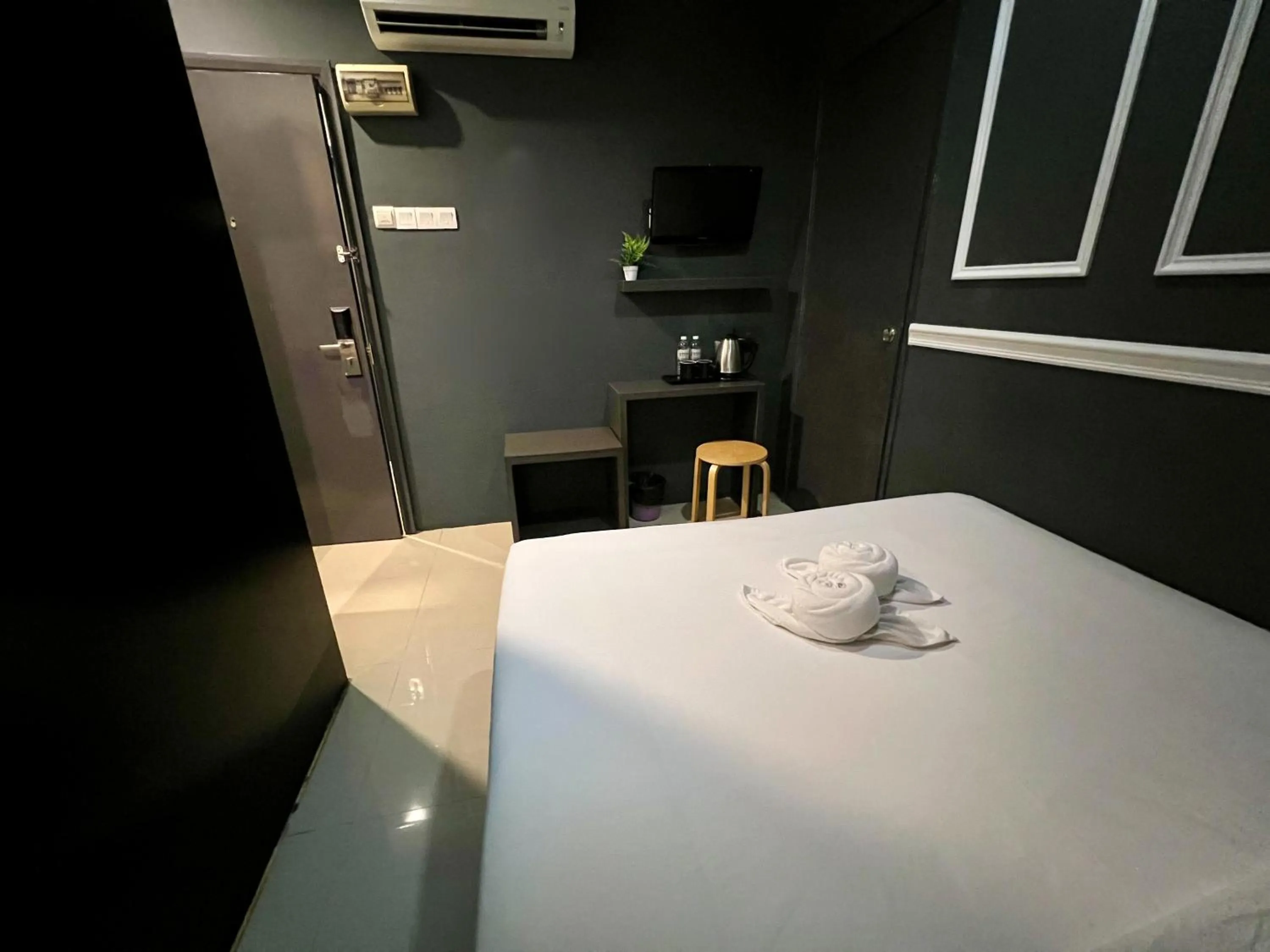 Bed in 1 Hotel Kuchai Lama