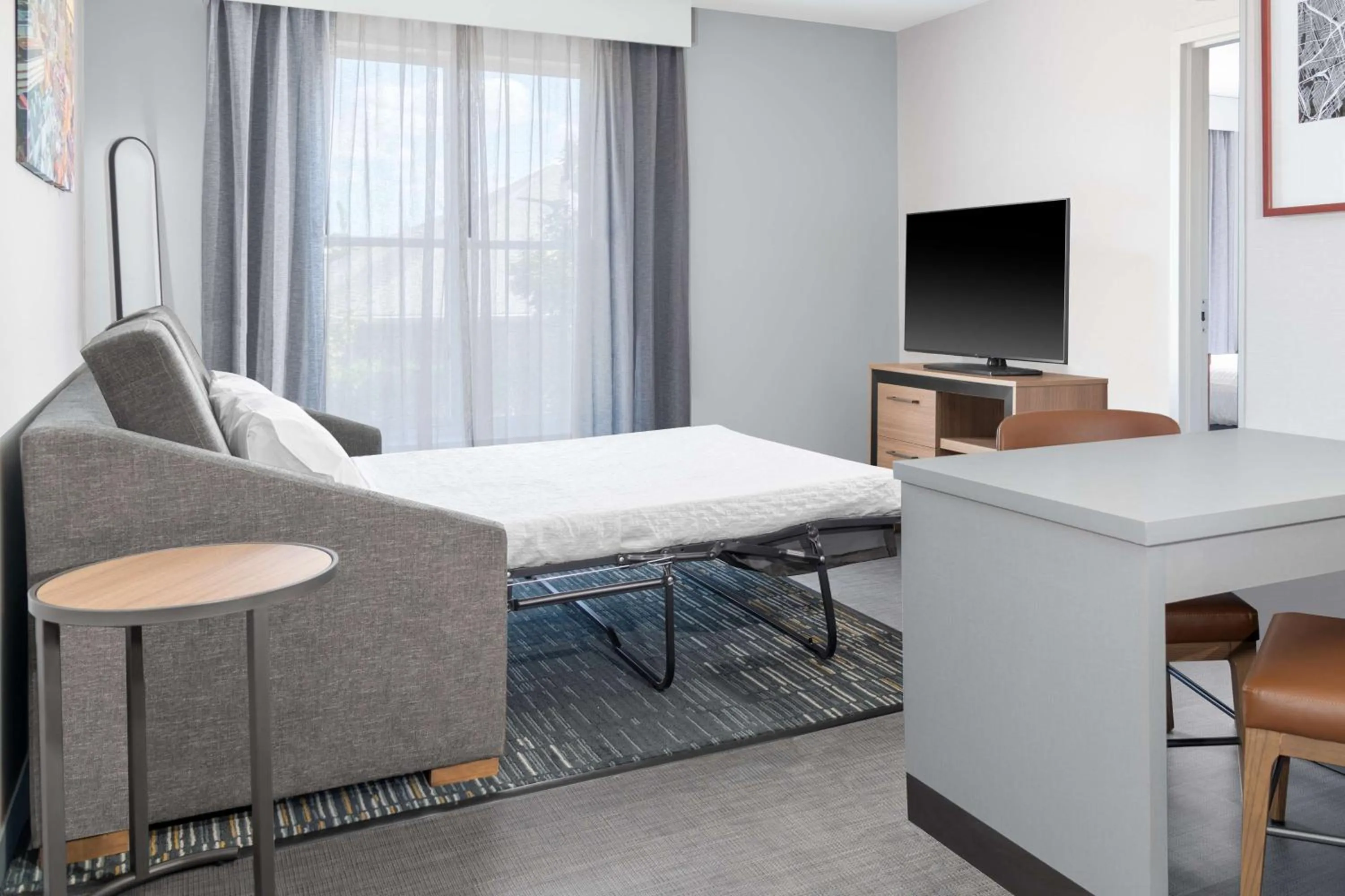 Living room in Homewood Suites by Hilton Detroit-Troy