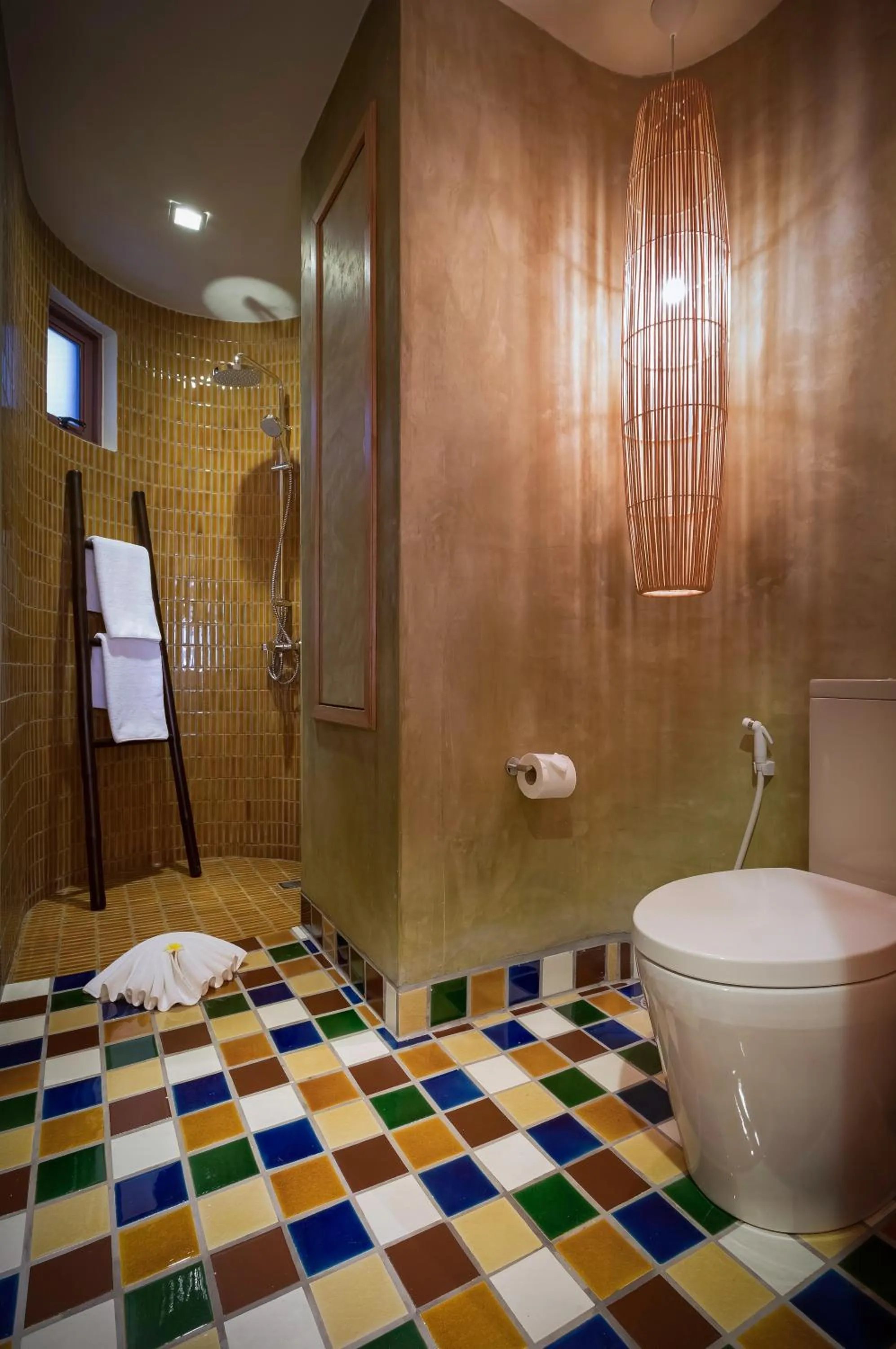 Shower in Prana Resort Nandana