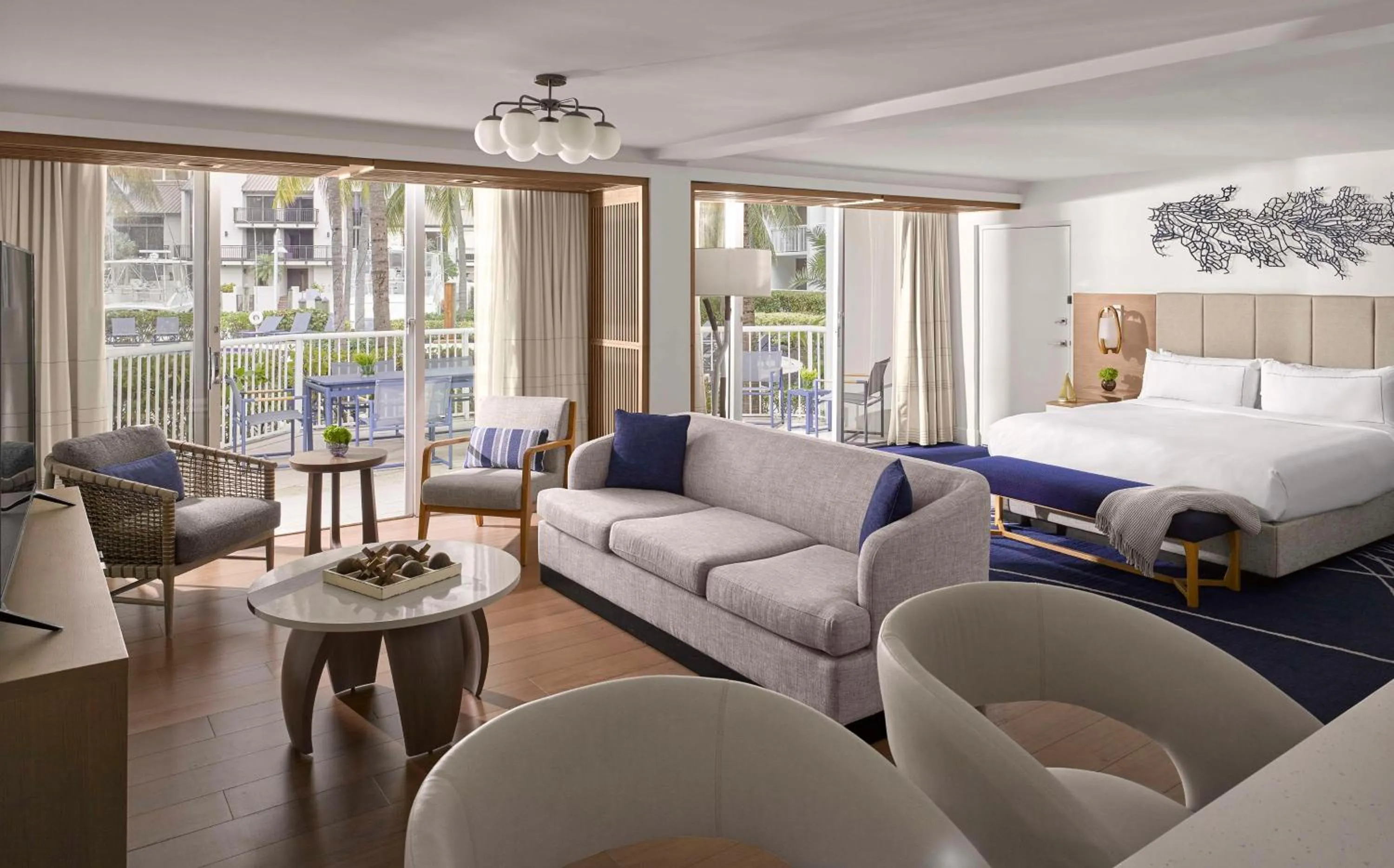 Bed in Hilton Fort Lauderdale Marina