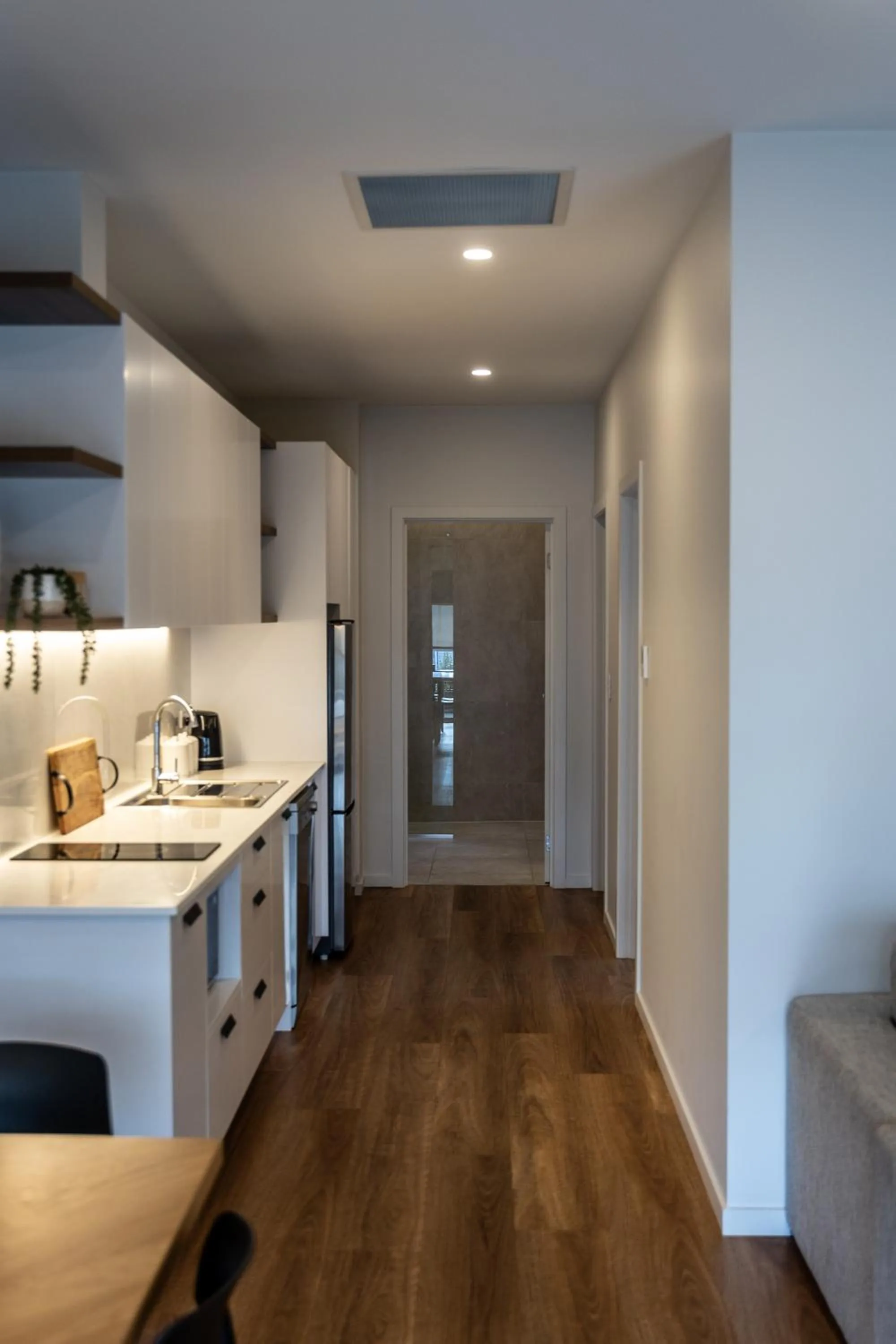 Kitchen or kitchenette in Beachfront Bicheno