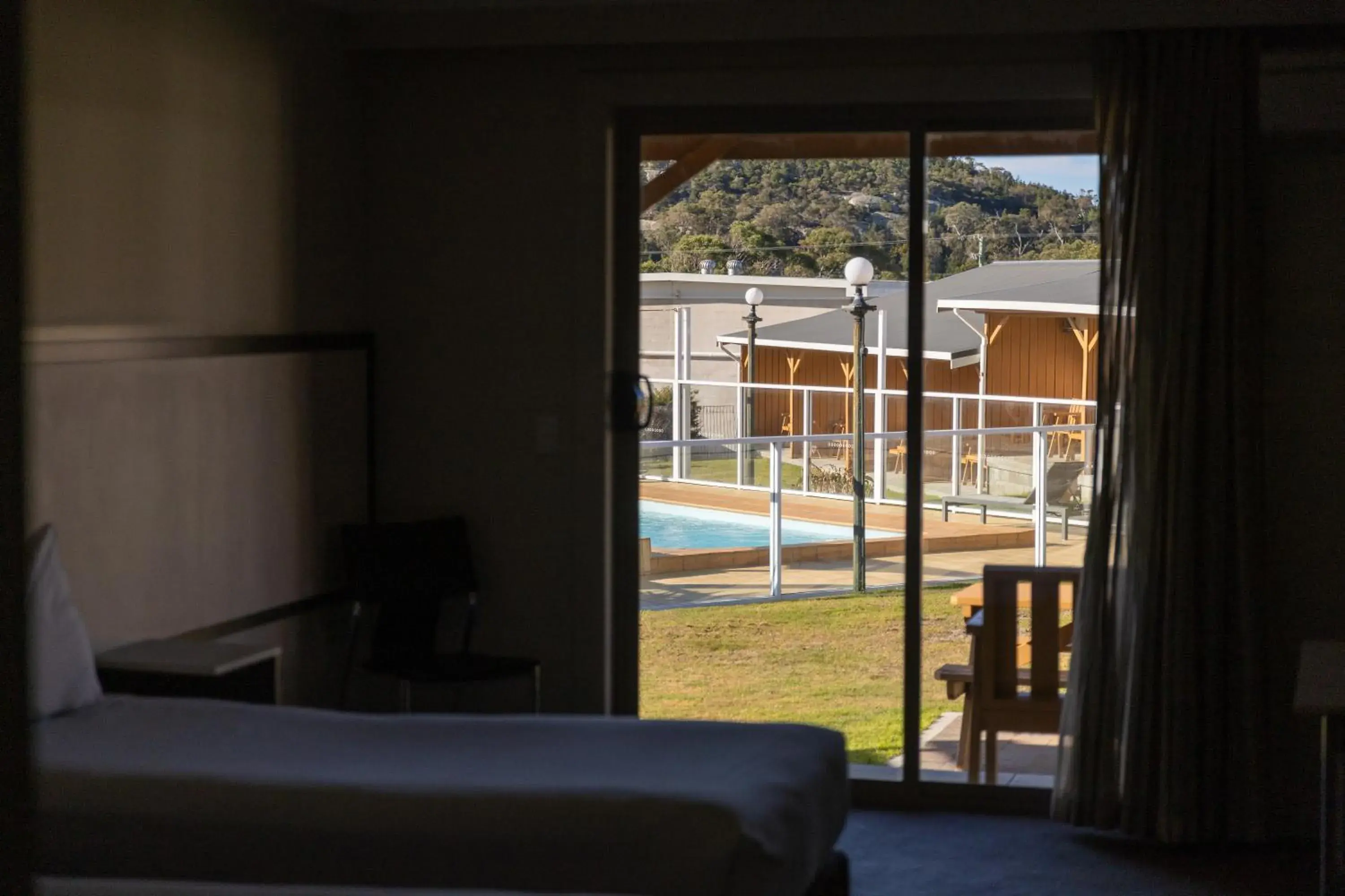 Pool view, Bed in Beachfront Bicheno Pool view, Bed in Beachfront Bicheno