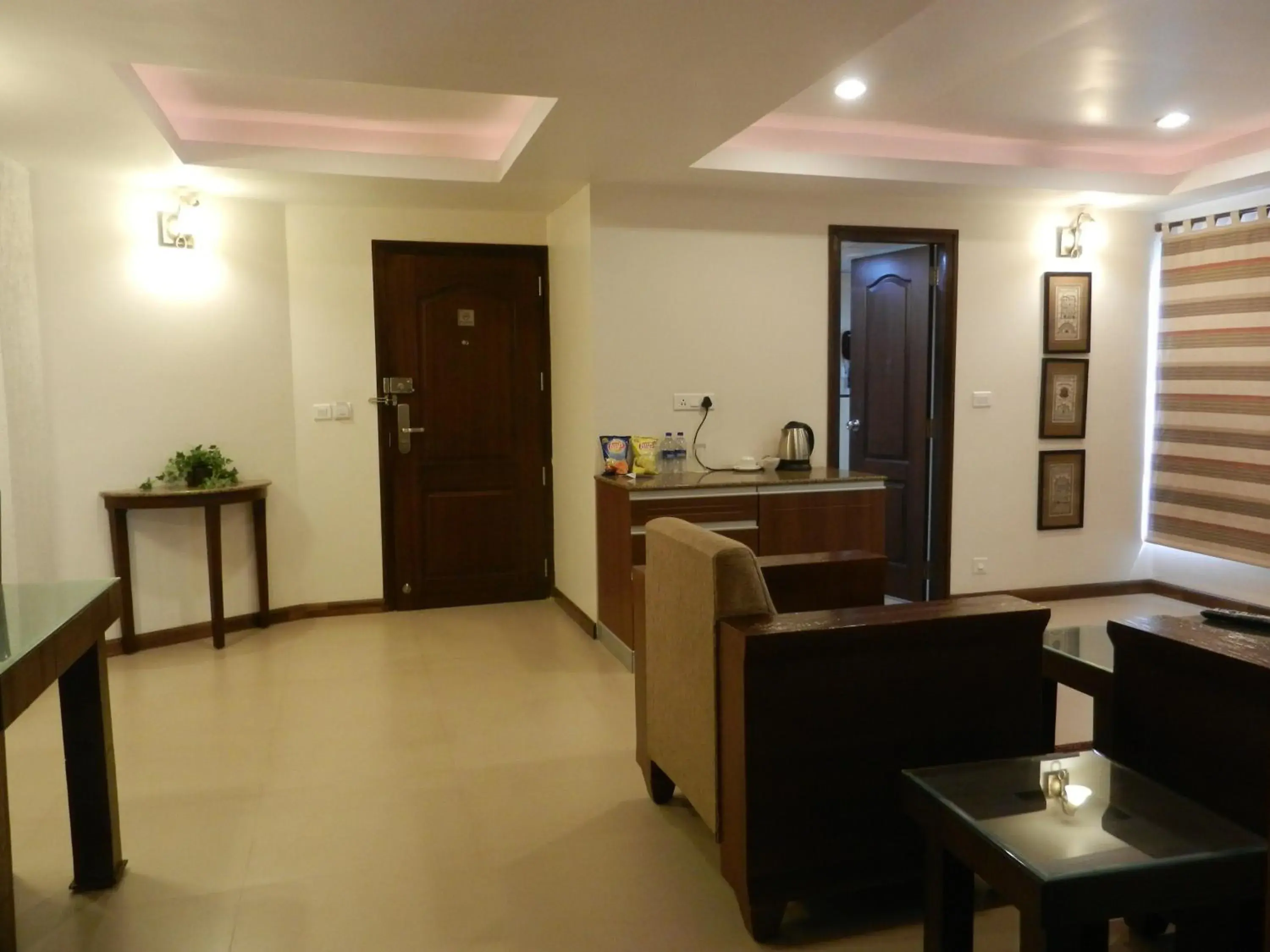 Living room in Brunton Heights Executive Suites Living room in Brunton Heights Executive Suites