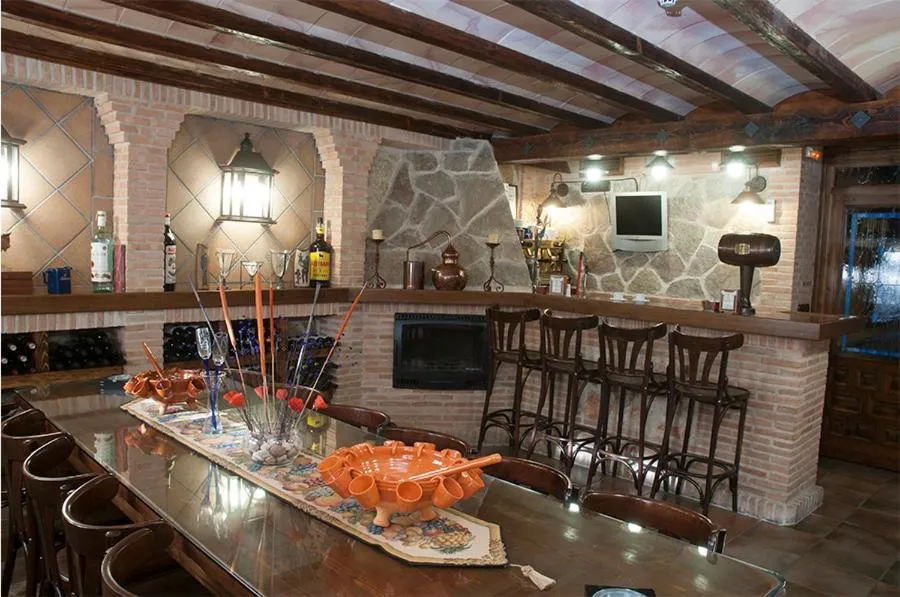 Lounge or bar in Hostal Rural Los Telares