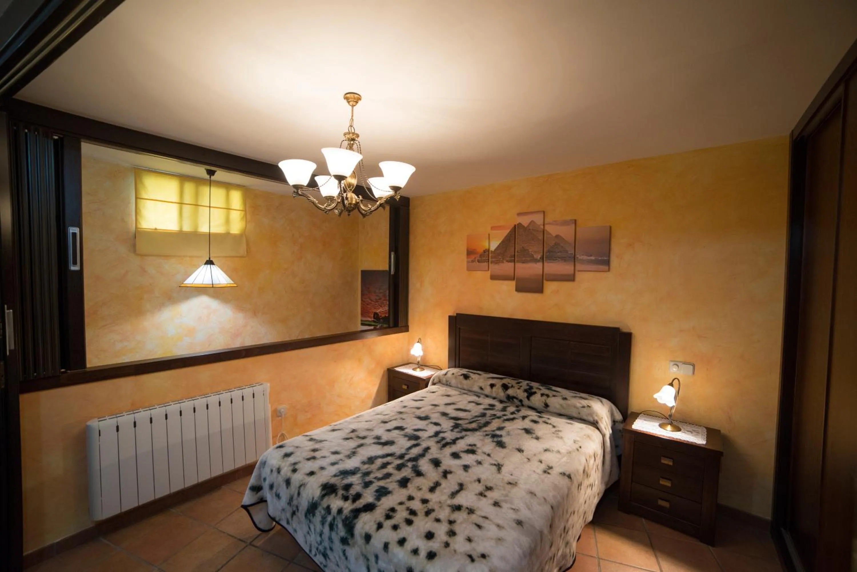 Bedroom, Bed in Hostal Rural Los Telares