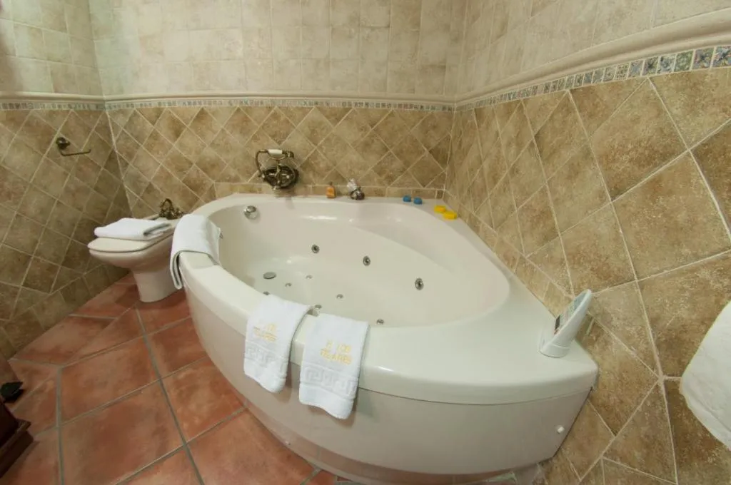 Bathroom in Hostal Rural Los Telares