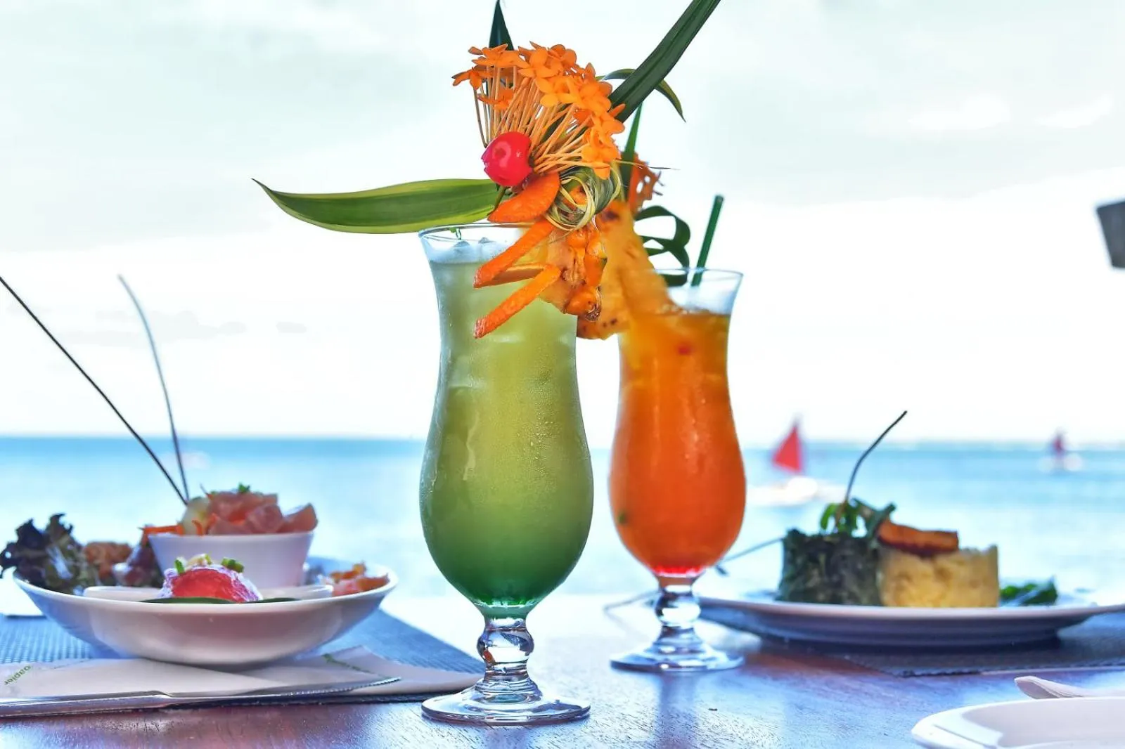 Lounge or bar in Royal Tahitien