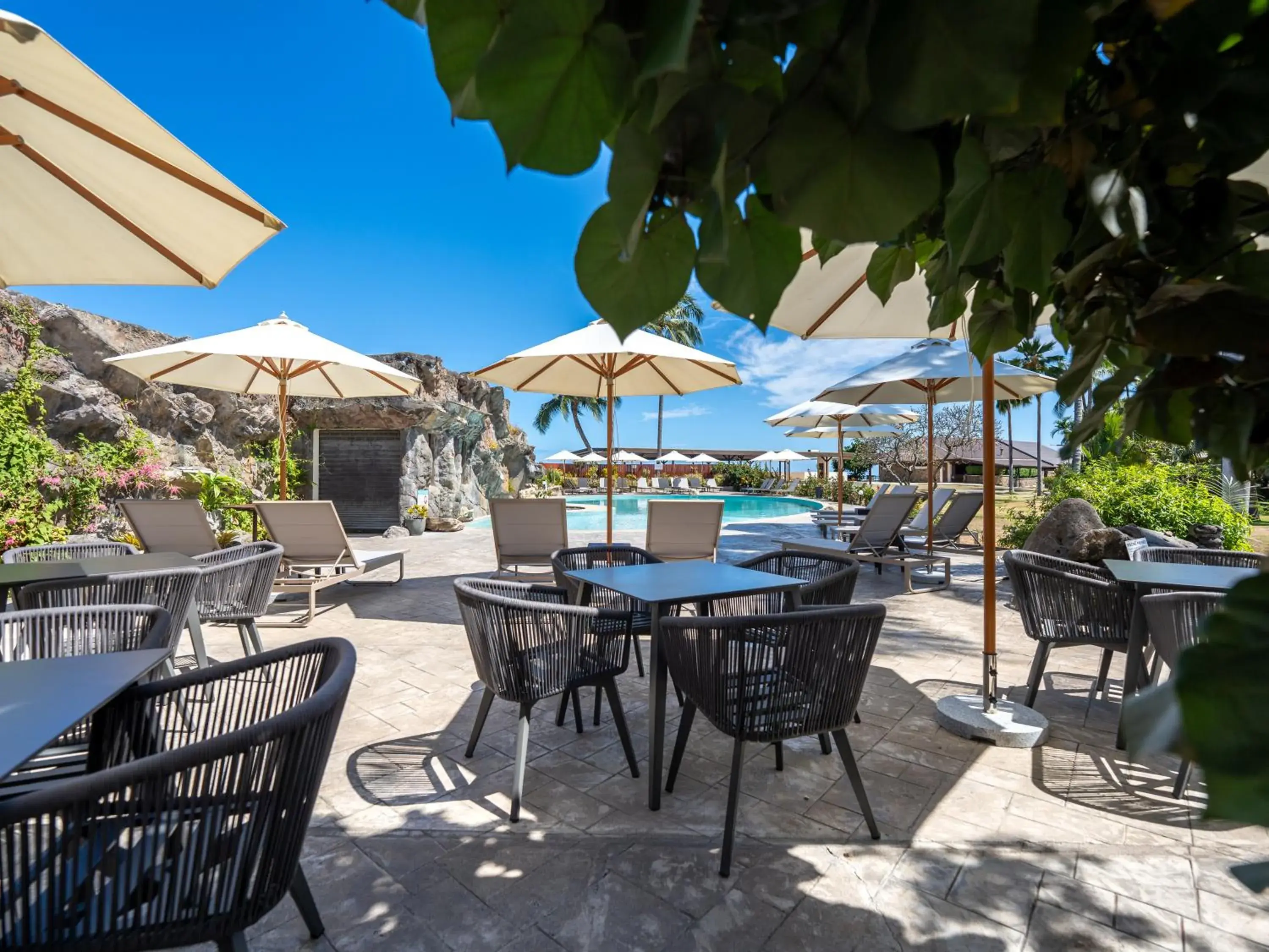 Swimming pool in Royal Tahitien Swimming pool in Royal Tahitien