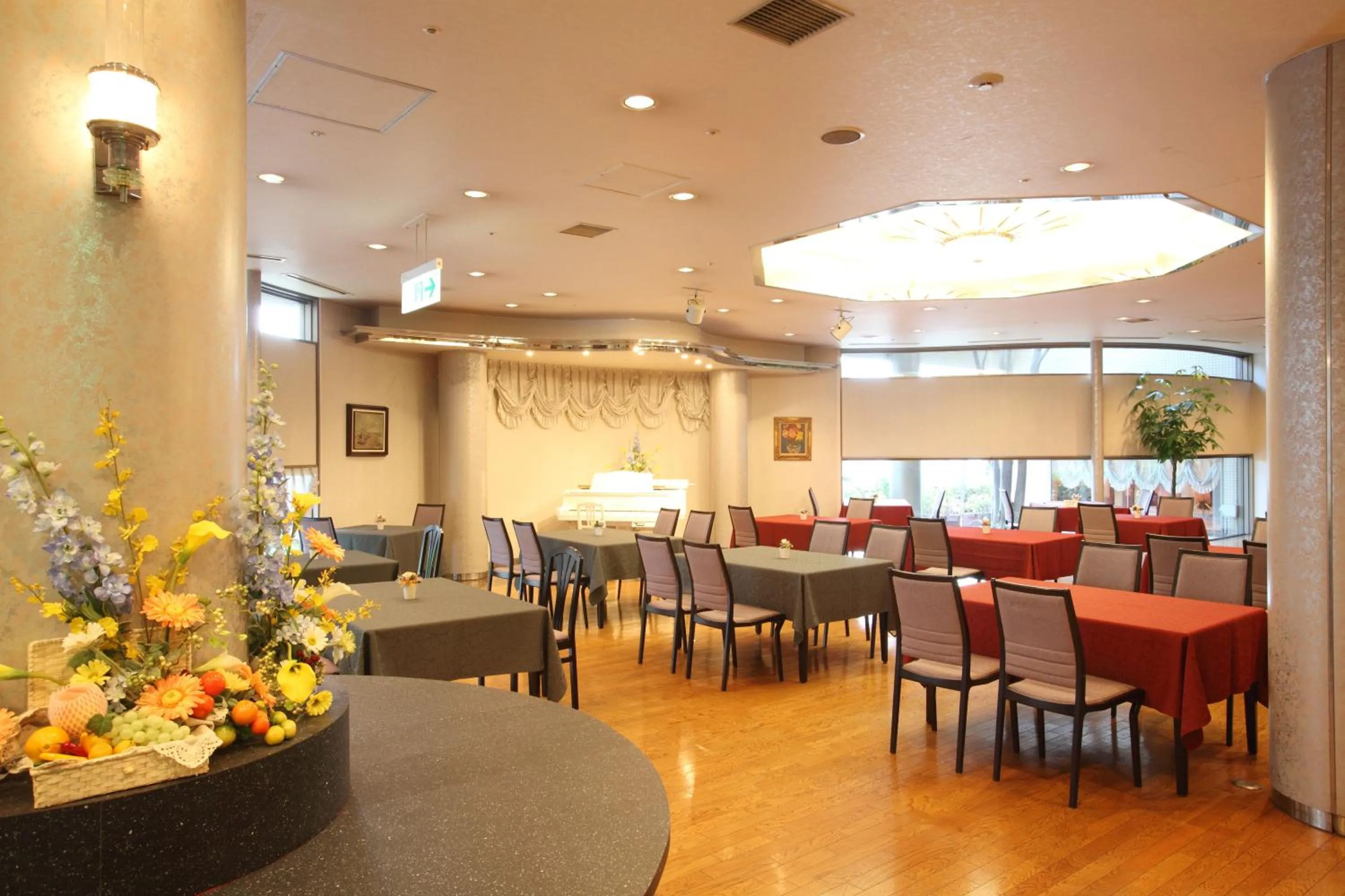 Restaurant/places to eat in New Sunpia Tsuruga