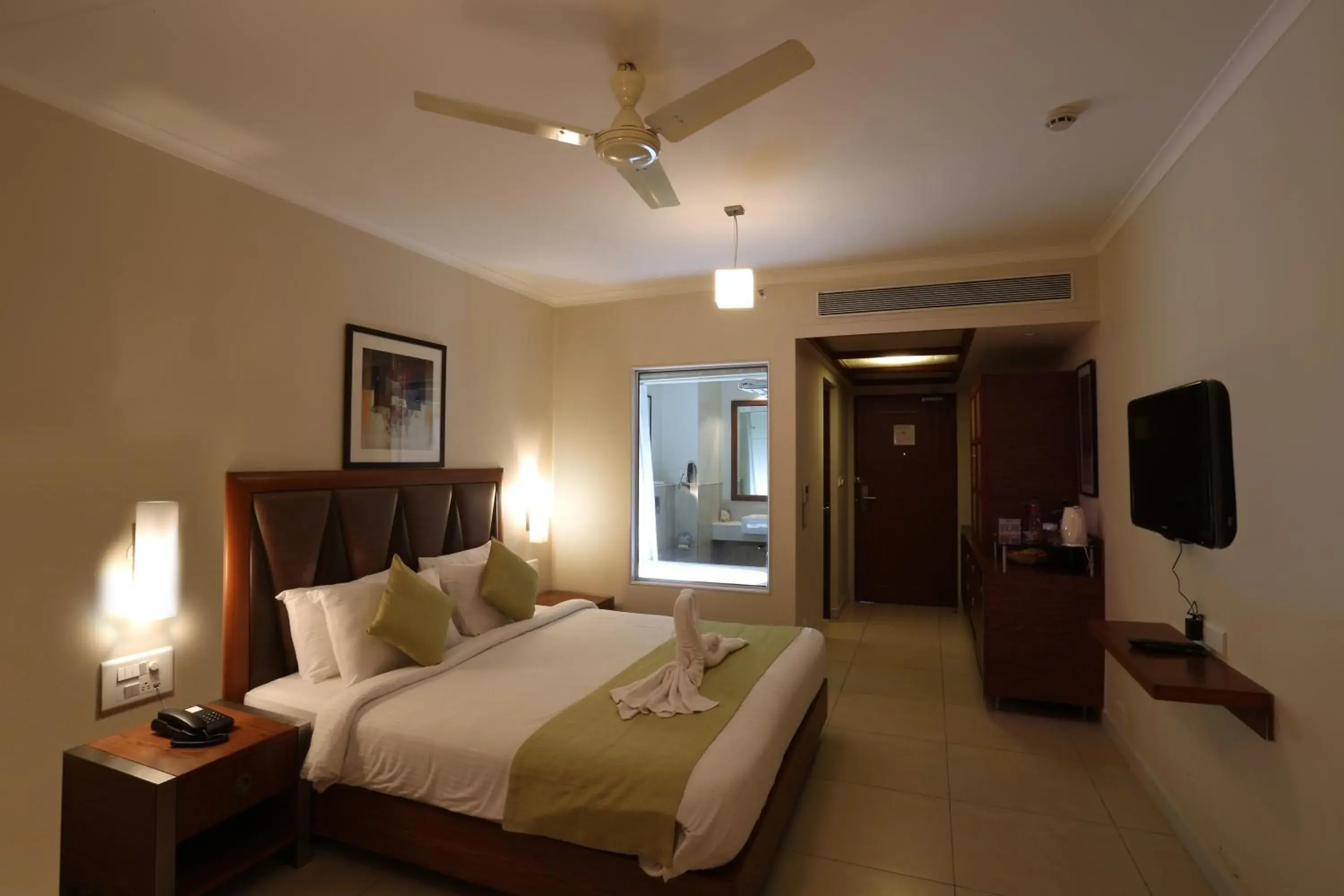 Bedroom, Bed in The HQ Bedroom, Bed in The HQ