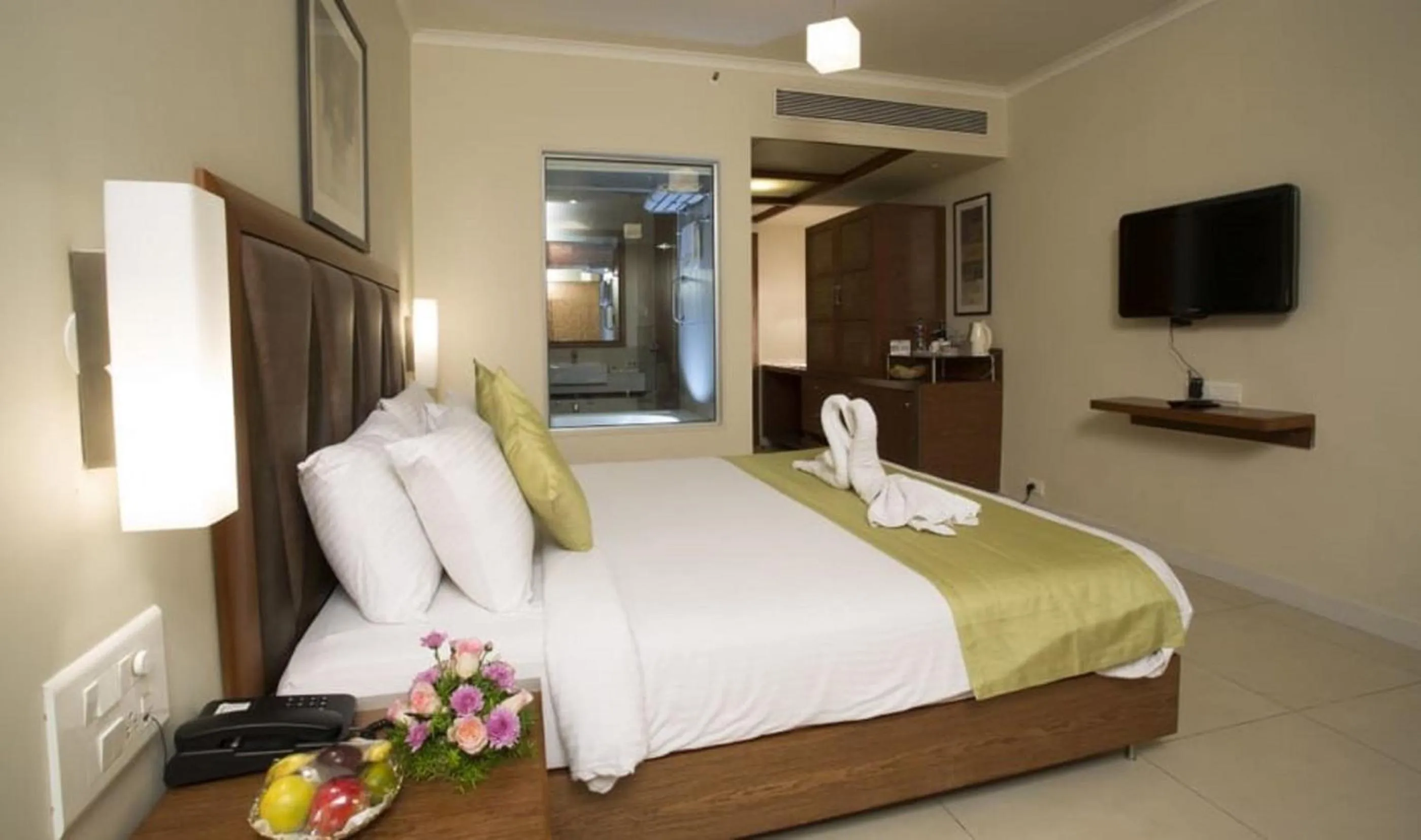 Bedroom, Bed in The HQ