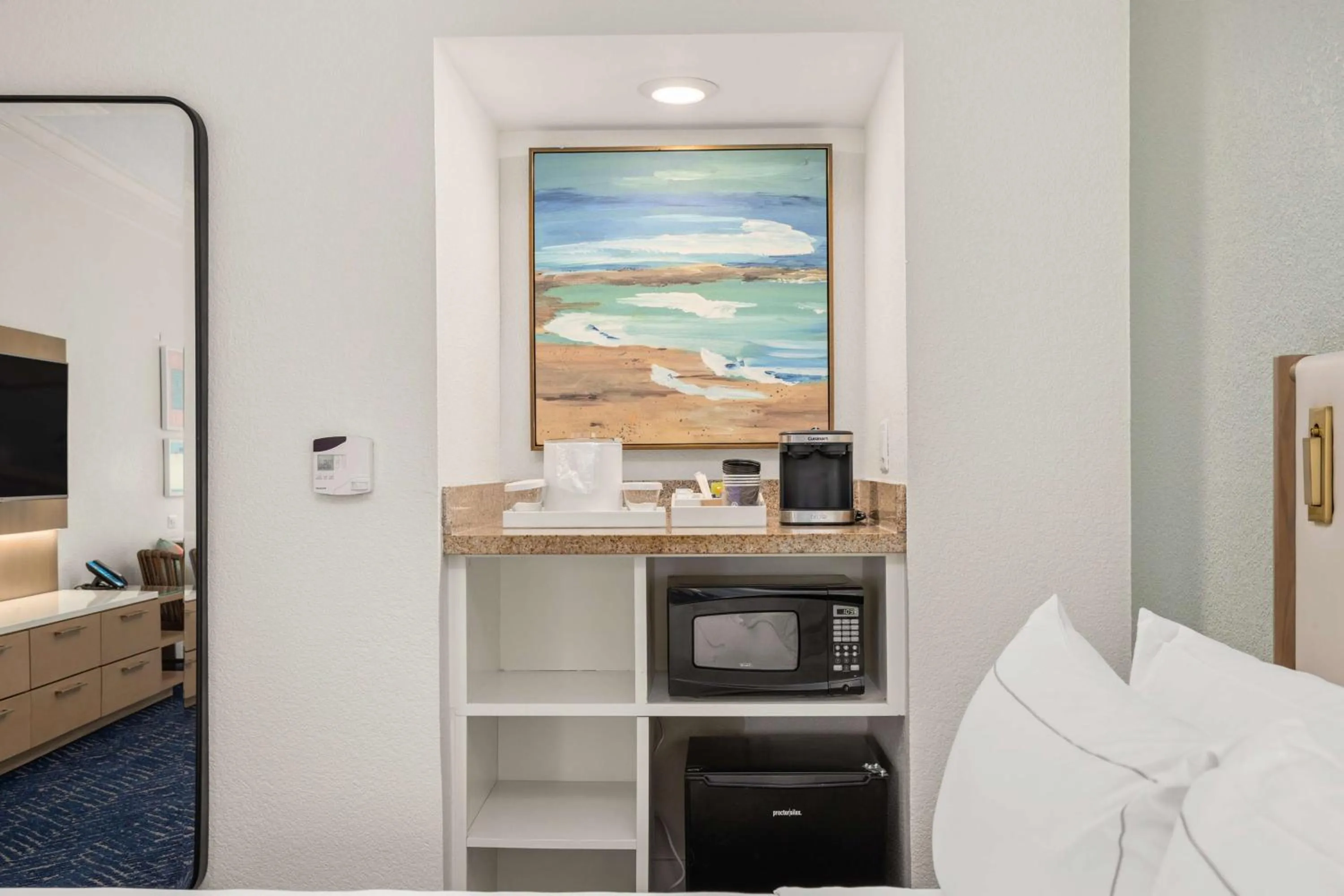 Bedroom, Bed in Hilton Sandestin Beach Golf Resort & Spa