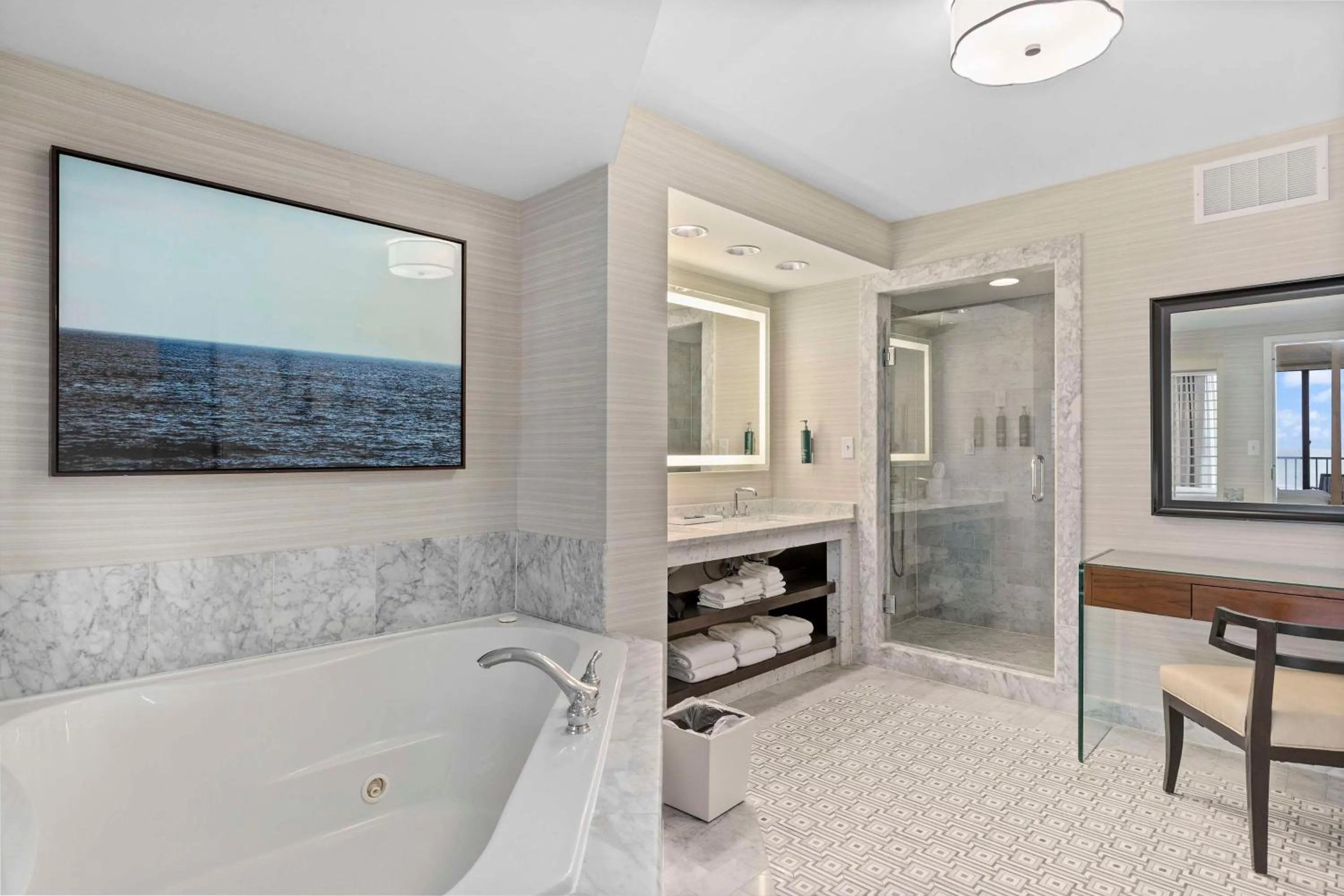 Bathroom in Hilton Sandestin Beach Golf Resort & Spa