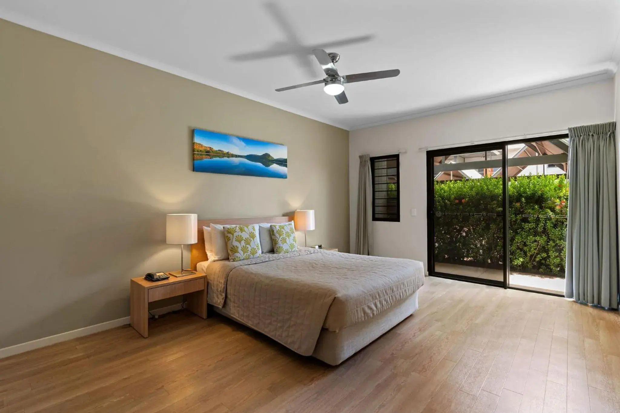 Two-Bedroom Apartment in Freshwater East Kimberley Apartments Two-Bedroom Apartment in Freshwater East Kimberley Apartments