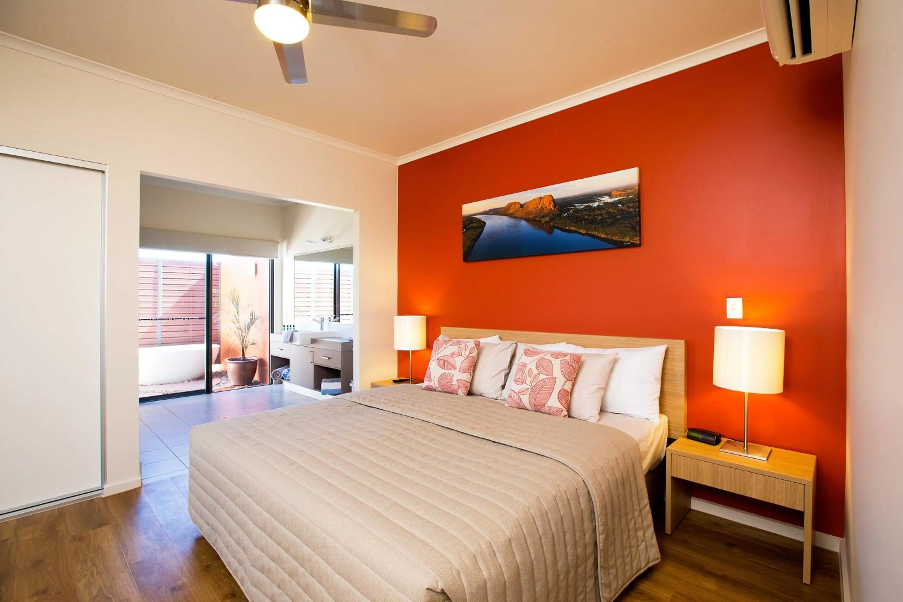 Bed in Freshwater East Kimberley Apartments