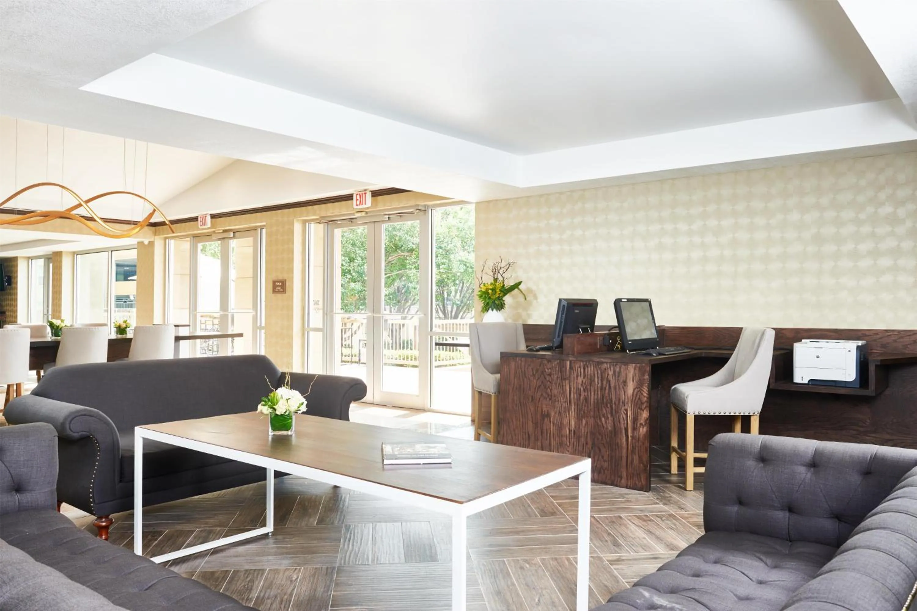 Lobby or reception in DoubleTree by Hilton Dallas Market Center